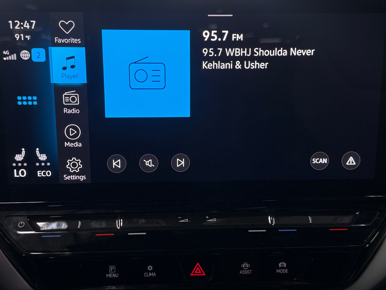 Thumbnail: 2023 Volkswagen ID.4 - 4