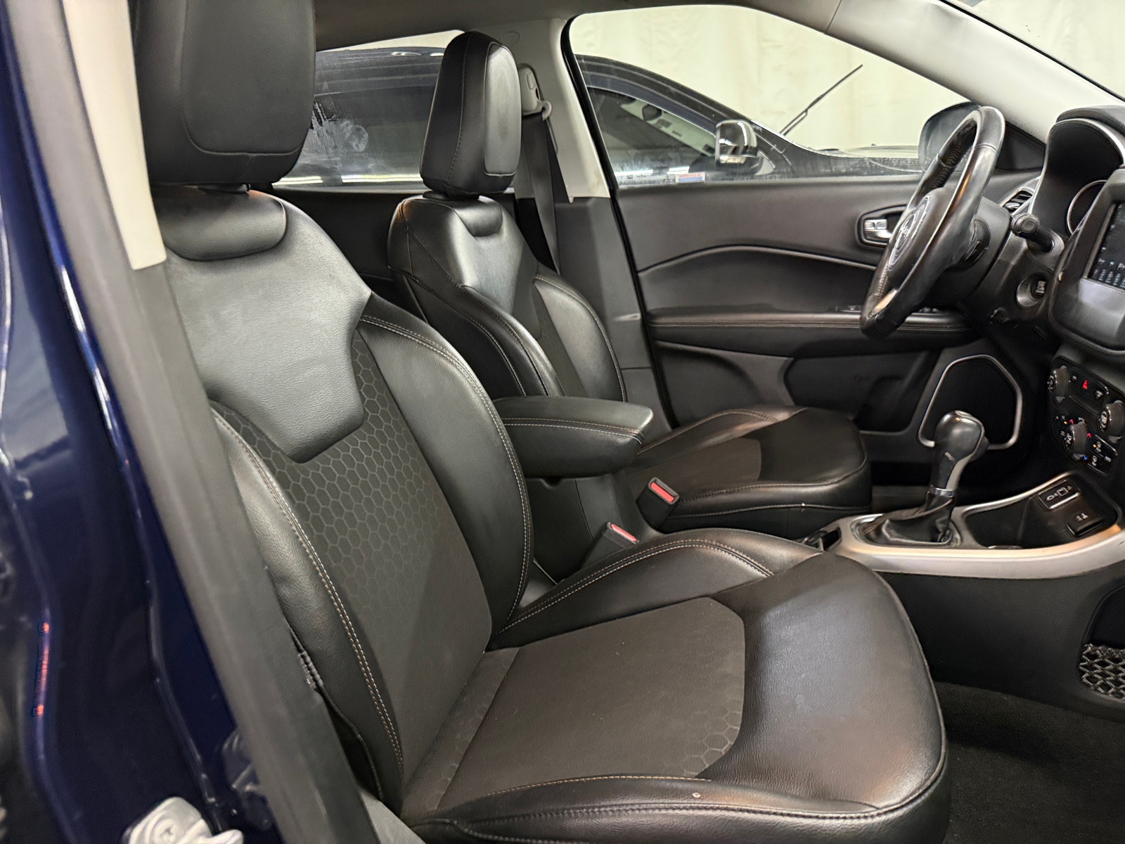 Thumbnail: 2018 Jeep Compass - 2