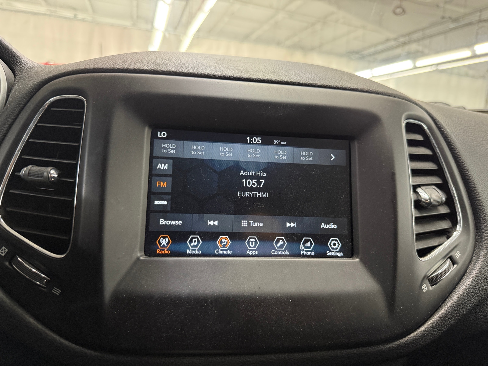 Thumbnail: 2018 Jeep Compass - 4