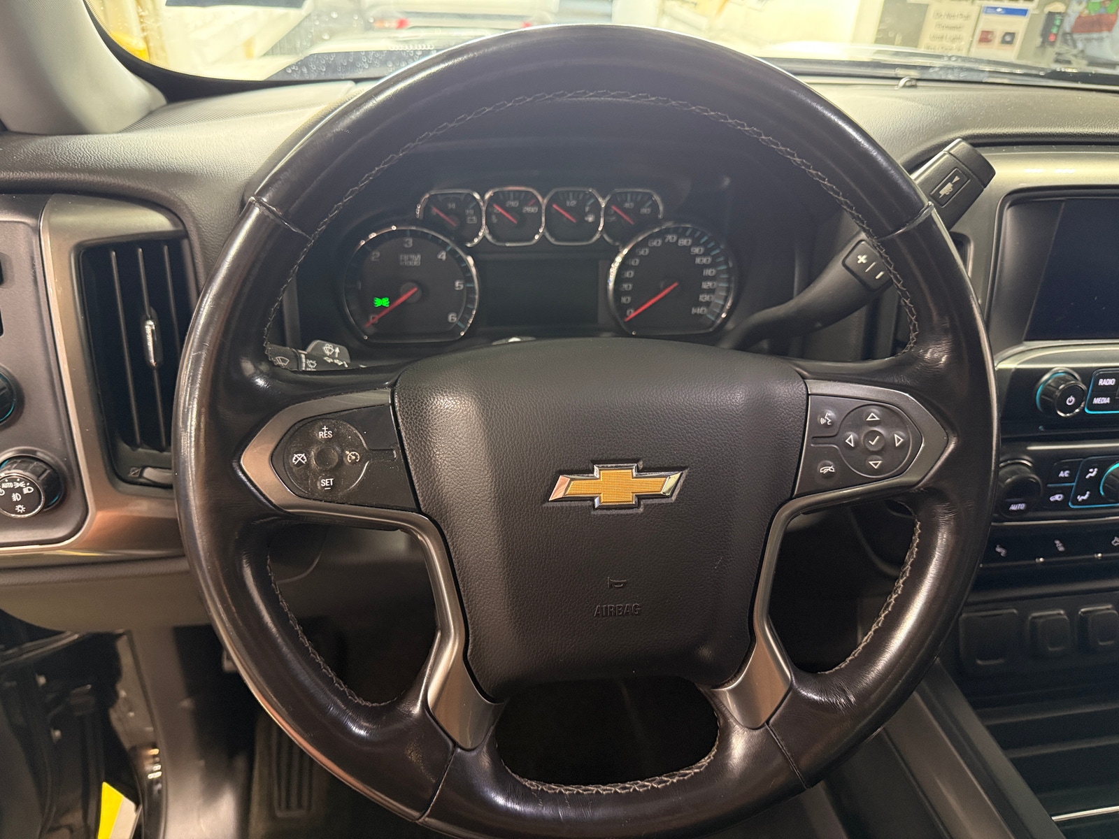 Thumbnail: 2018 Chevrolet Silverado 1500 - 5