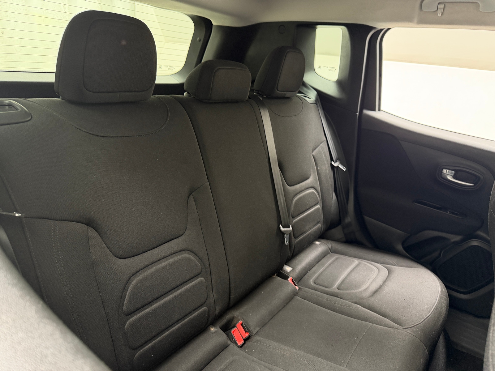Thumbnail: 2021 Jeep Renegade - 6