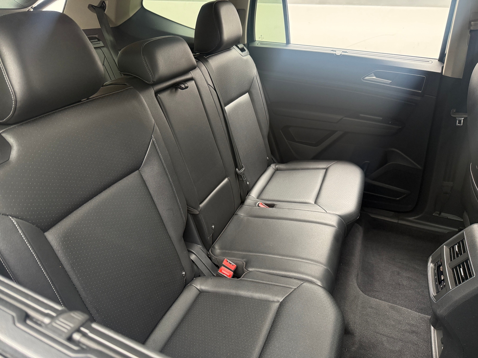 Thumbnail: 2019 Volkswagen Atlas - 5