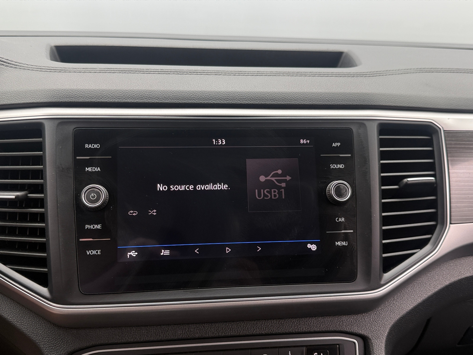 Thumbnail: 2019 Volkswagen Atlas - 3