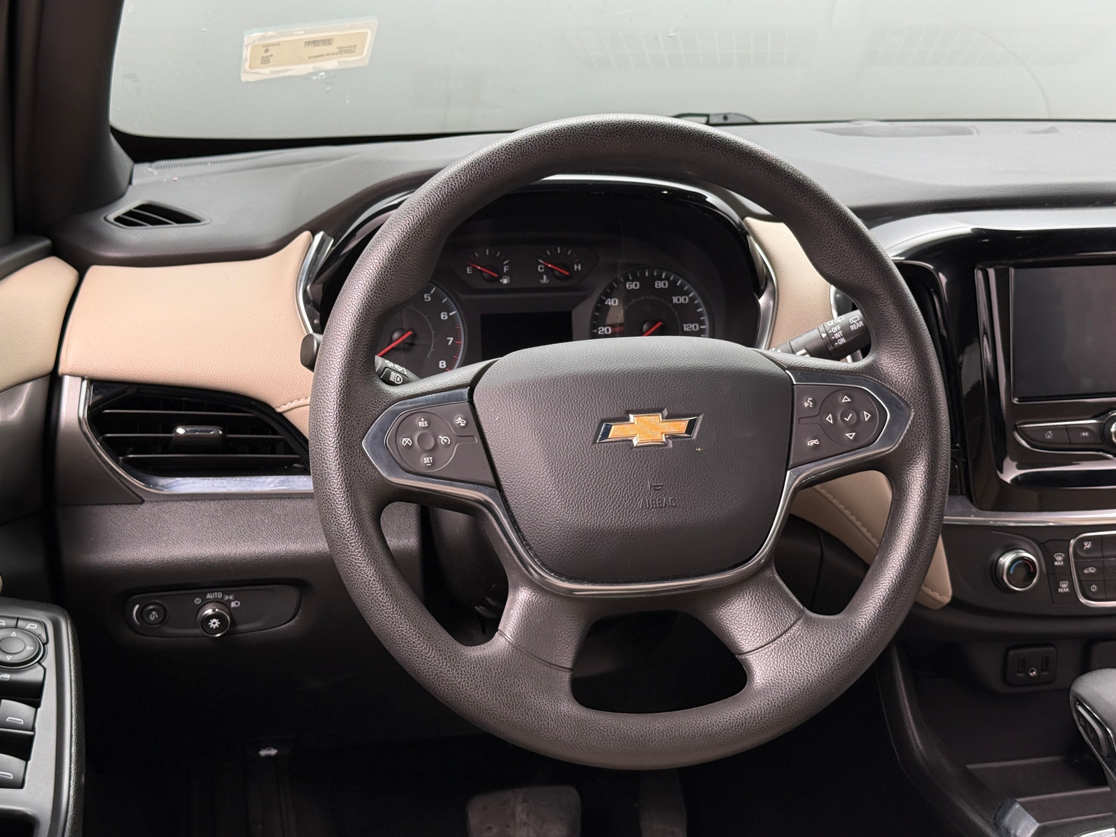 Thumbnail: 2023 Chevrolet Traverse - 5