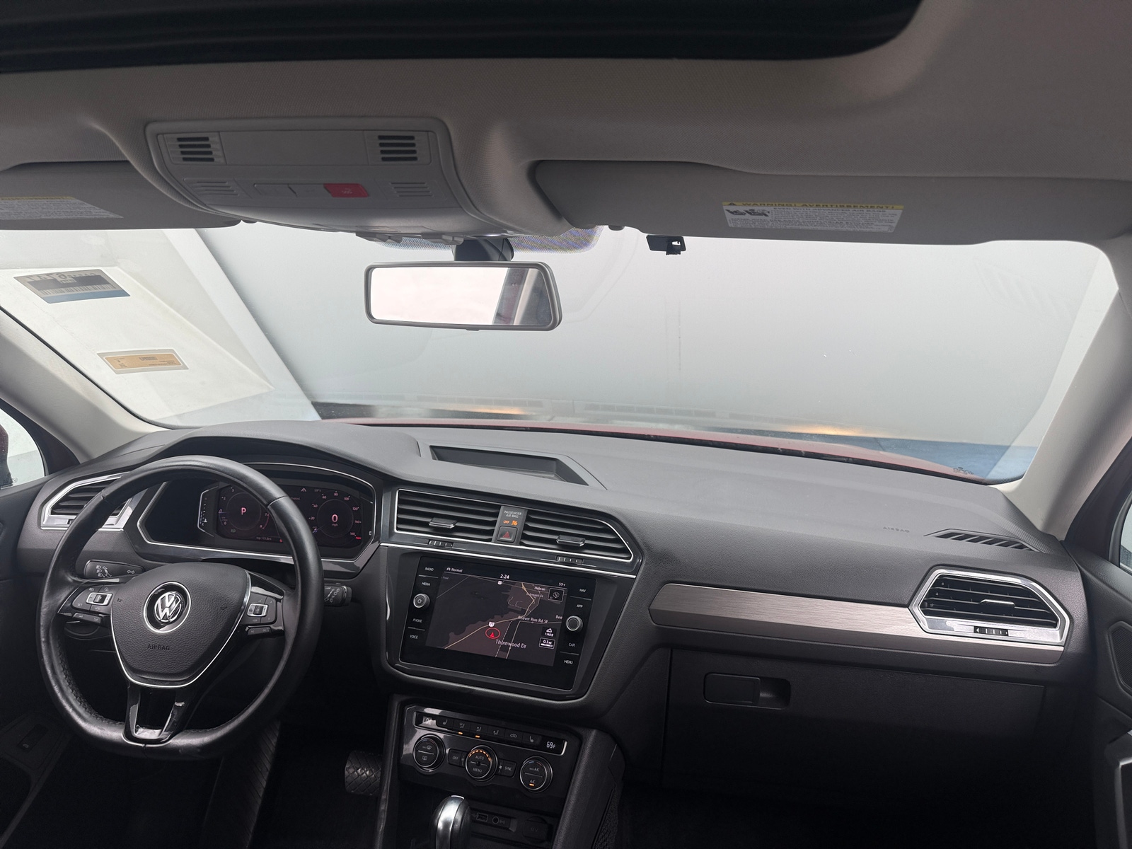 Thumbnail: 2019 Volkswagen Tiguan - 2