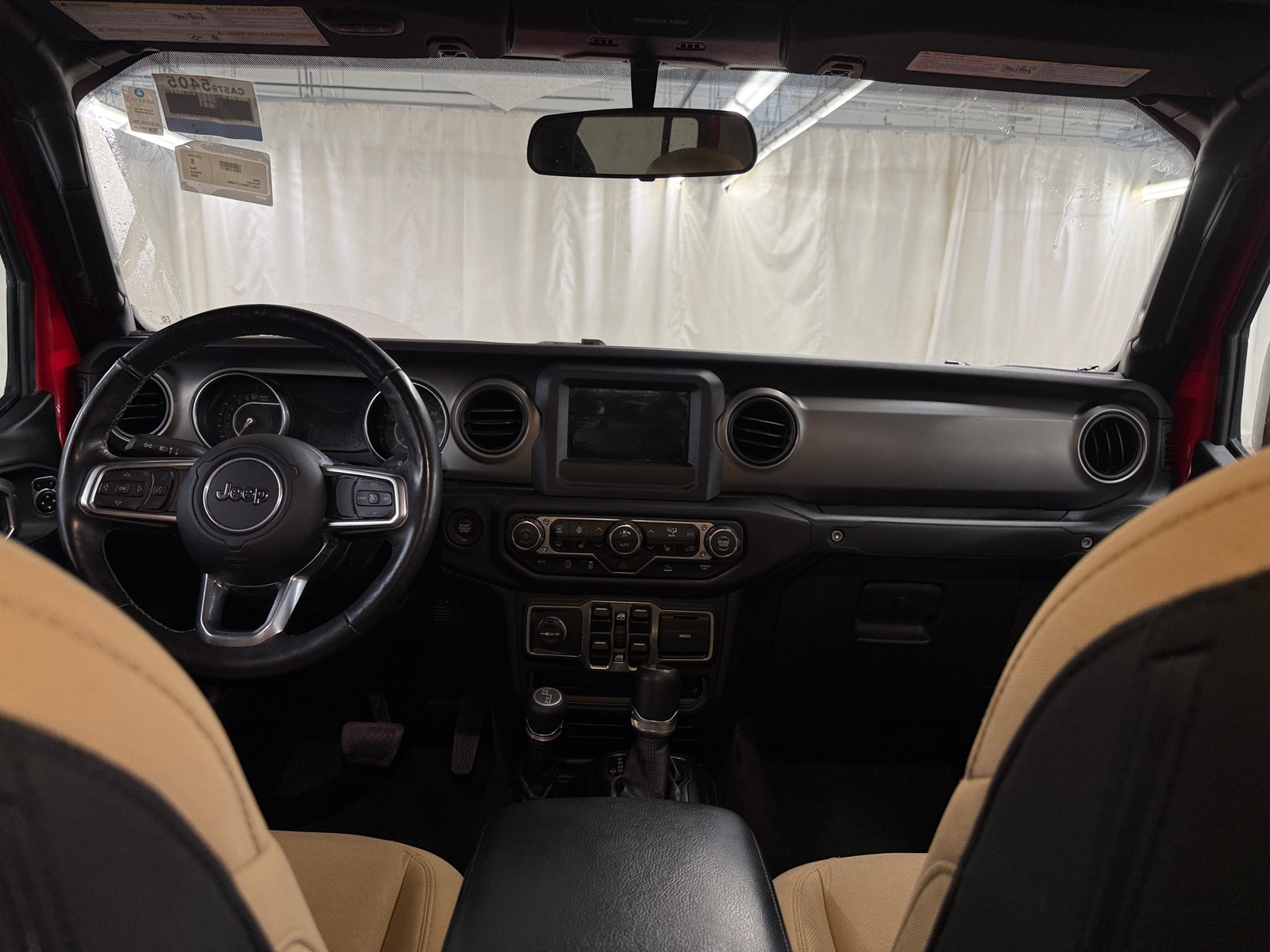 Thumbnail: 2020 Jeep Gladiator - 3