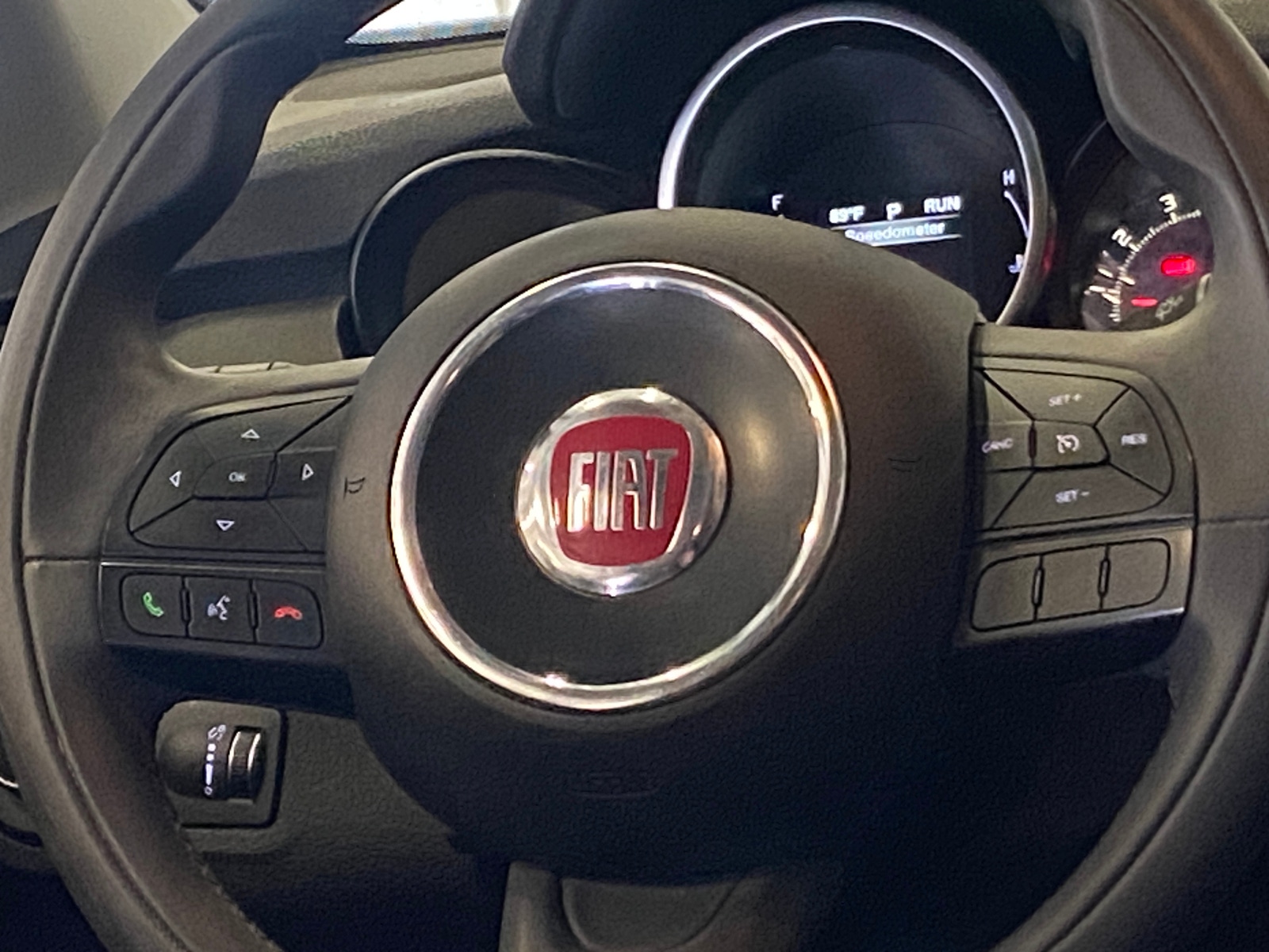 Thumbnail: 2016 Fiat 500X - 5