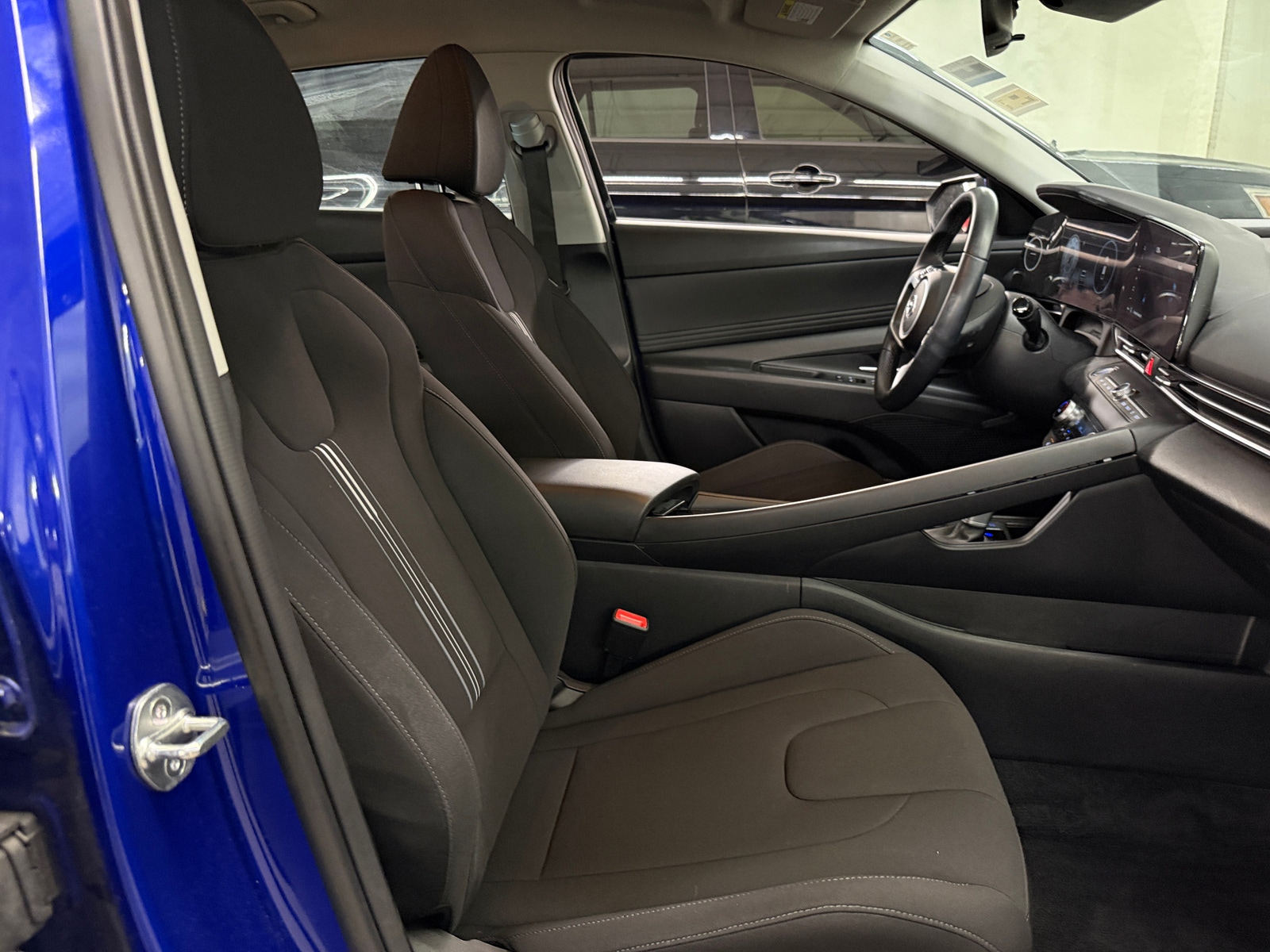 Thumbnail: 2023 Hyundai Elantra - 2