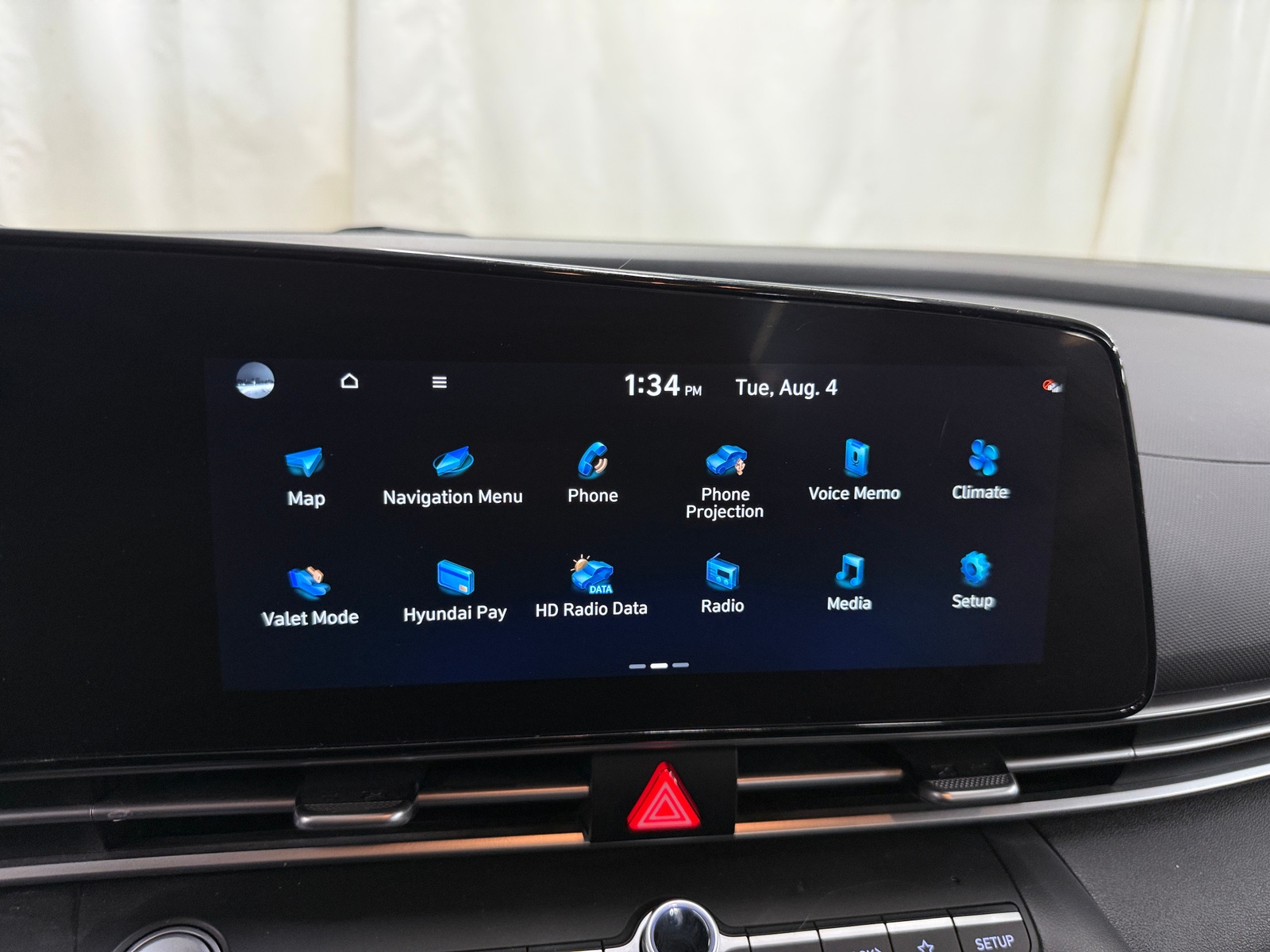 Thumbnail: 2023 Hyundai Elantra - 4