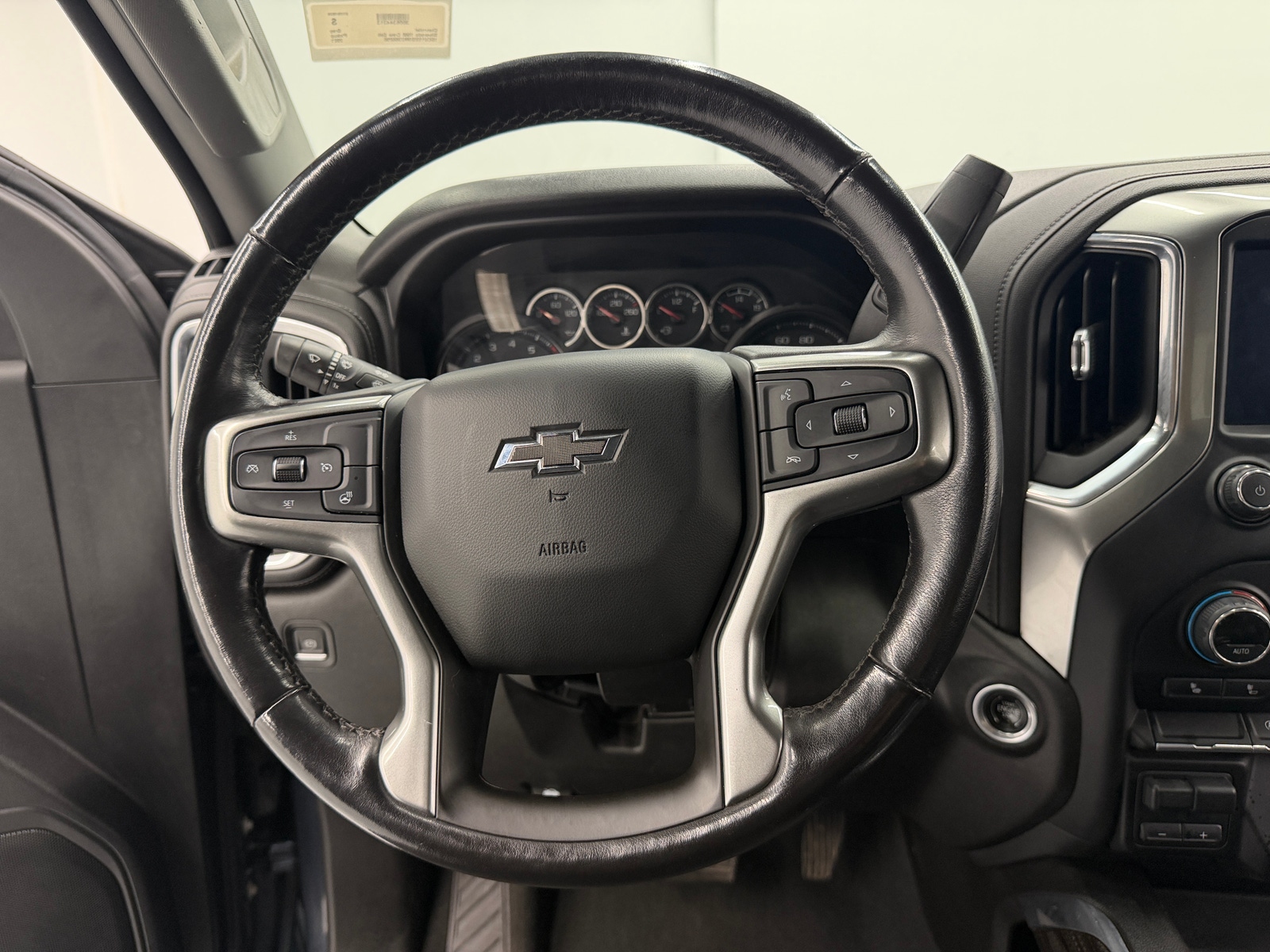 Thumbnail: 2021 Chevrolet Silverado 1500 - 5