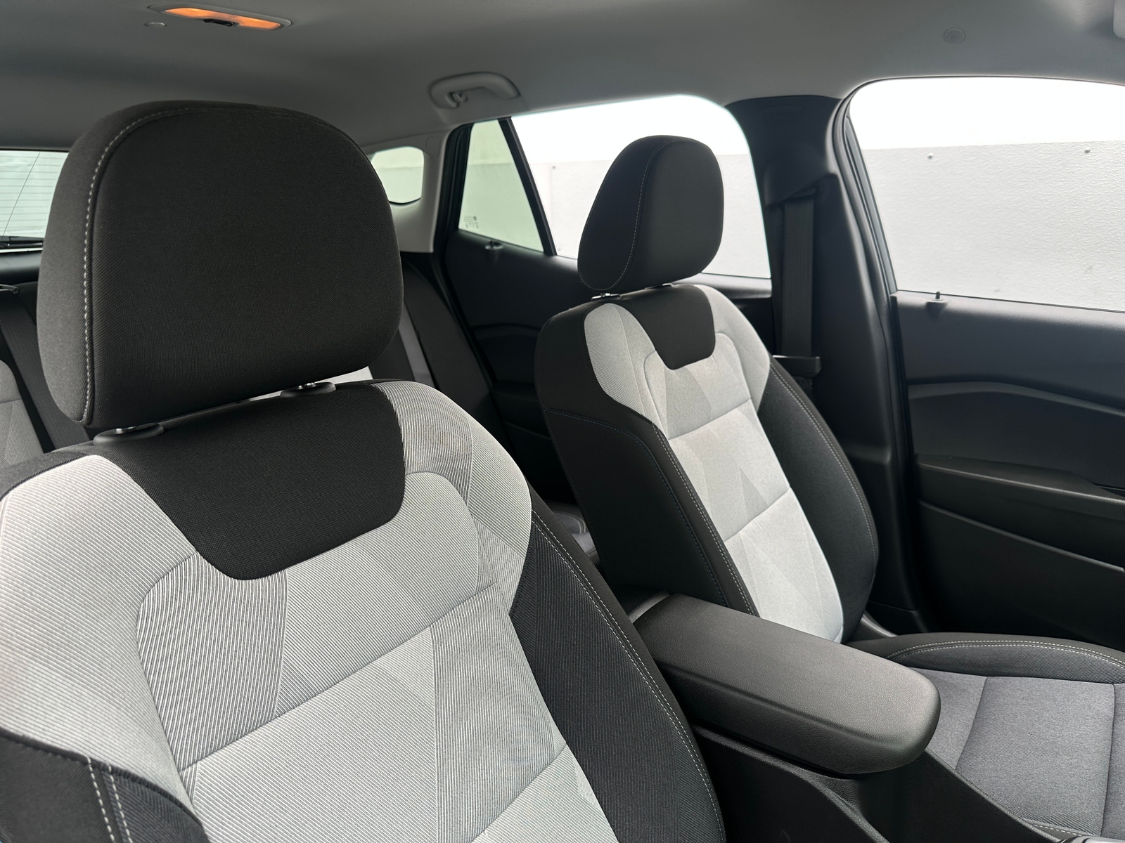 Thumbnail: 2026 Chevrolet Trax - 2
