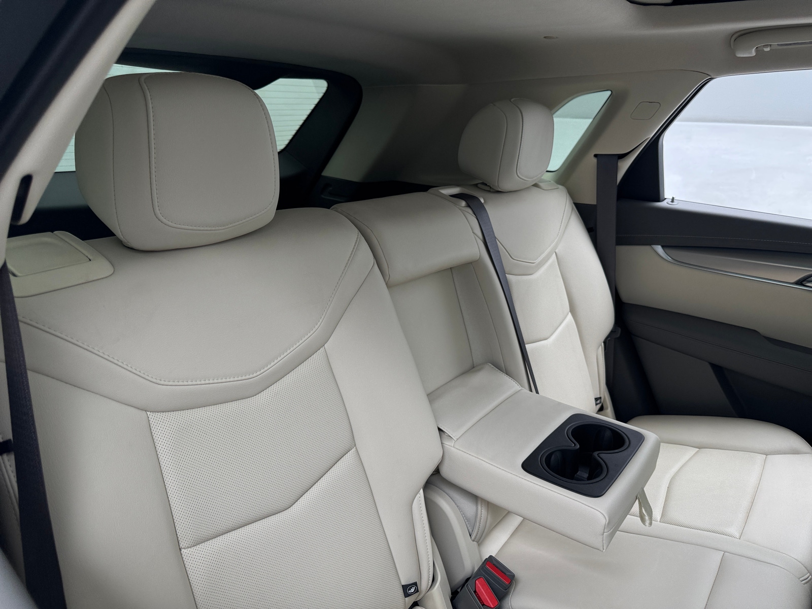 Thumbnail: 2022 Cadillac XT5 - 5