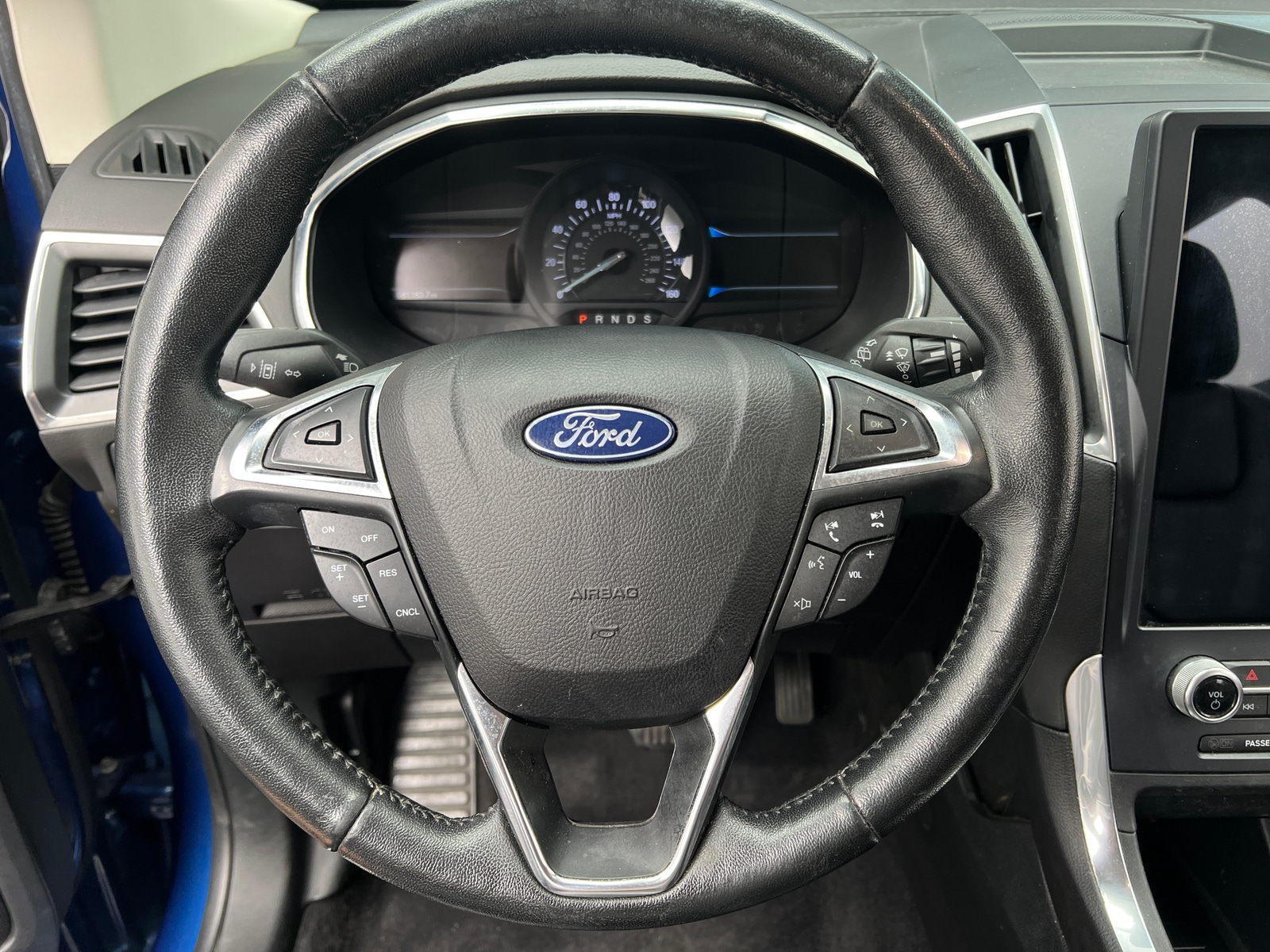Thumbnail: 2021 Ford Edge - 4