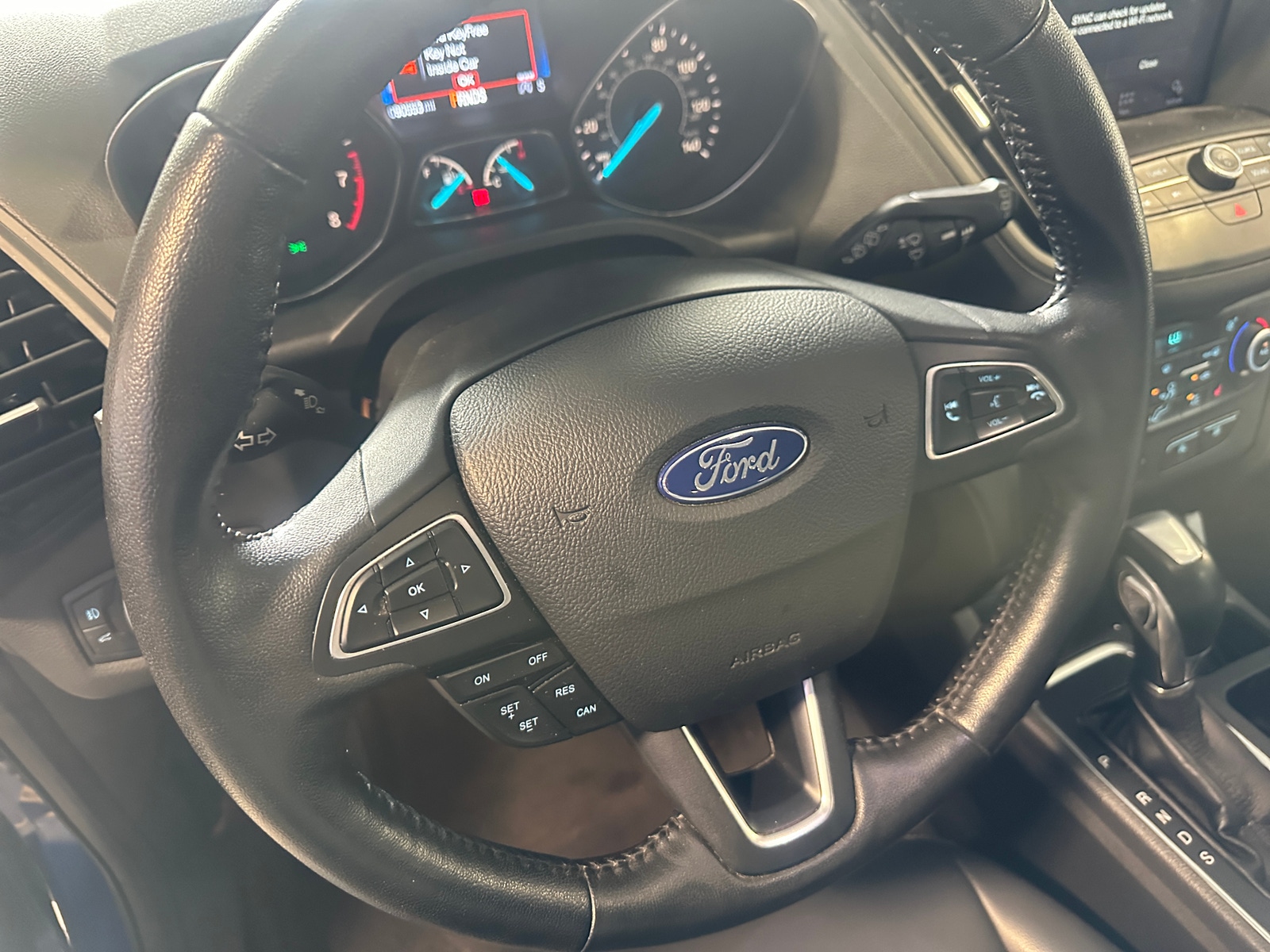 Thumbnail: 2019 Ford Escape - 4