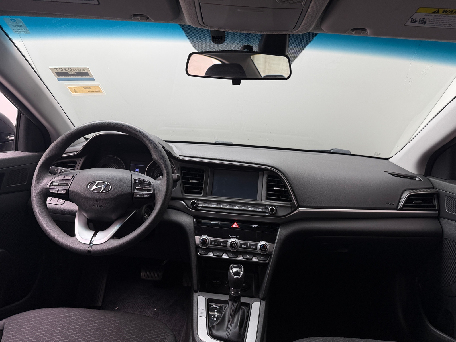 Thumbnail: 2020 Hyundai Elantra - 3