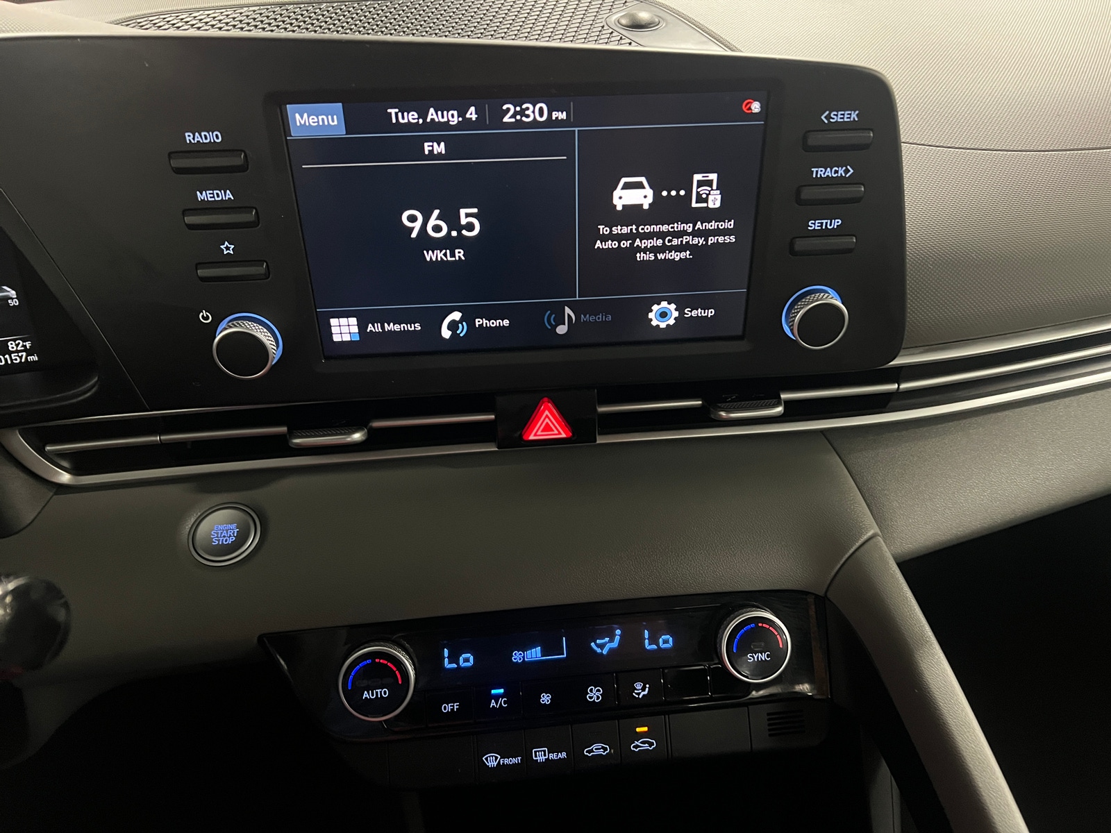 Thumbnail: 2022 Hyundai Elantra - 4