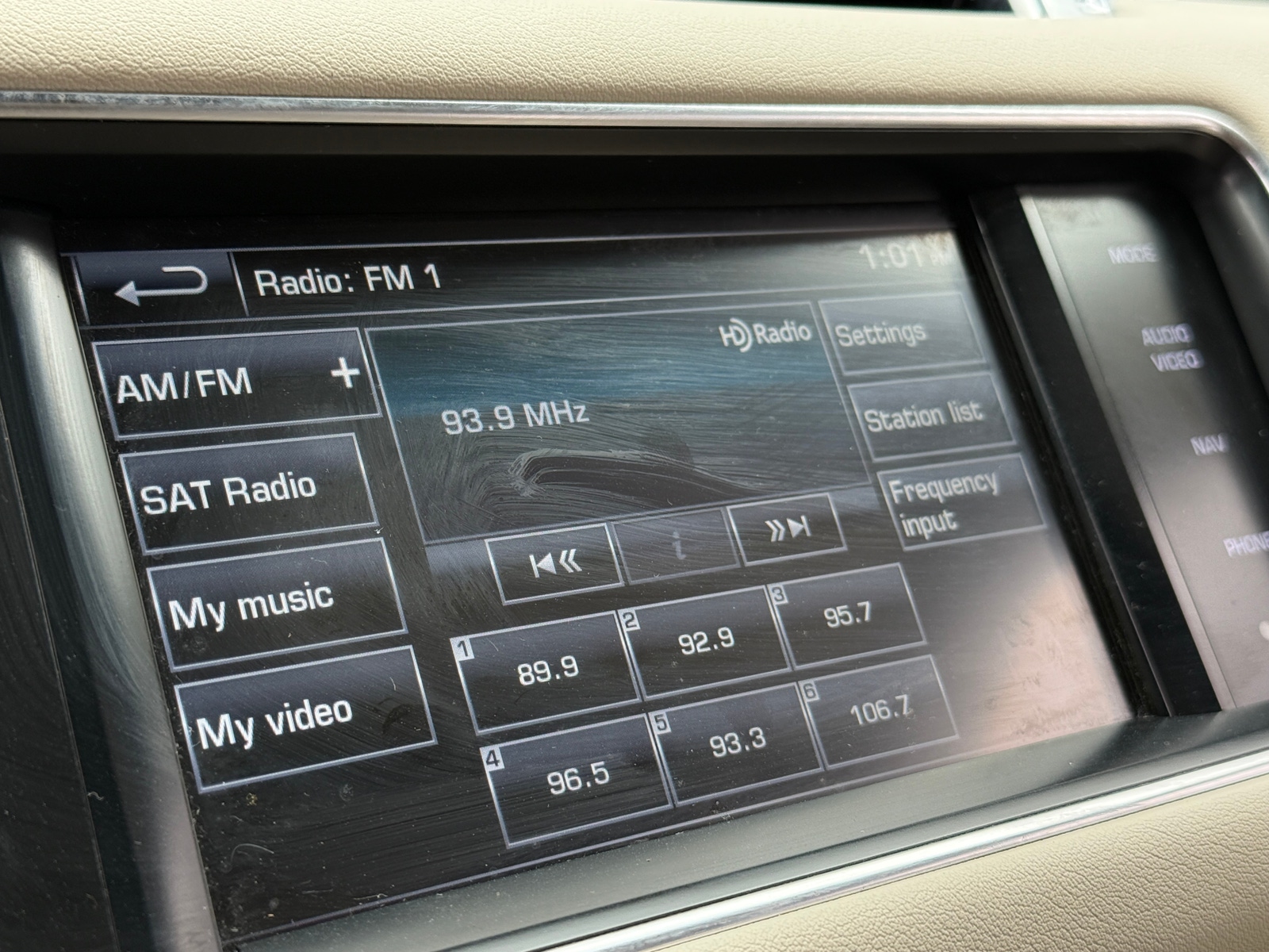 Thumbnail: 2014 Land Rover Range Rover Sport - 3