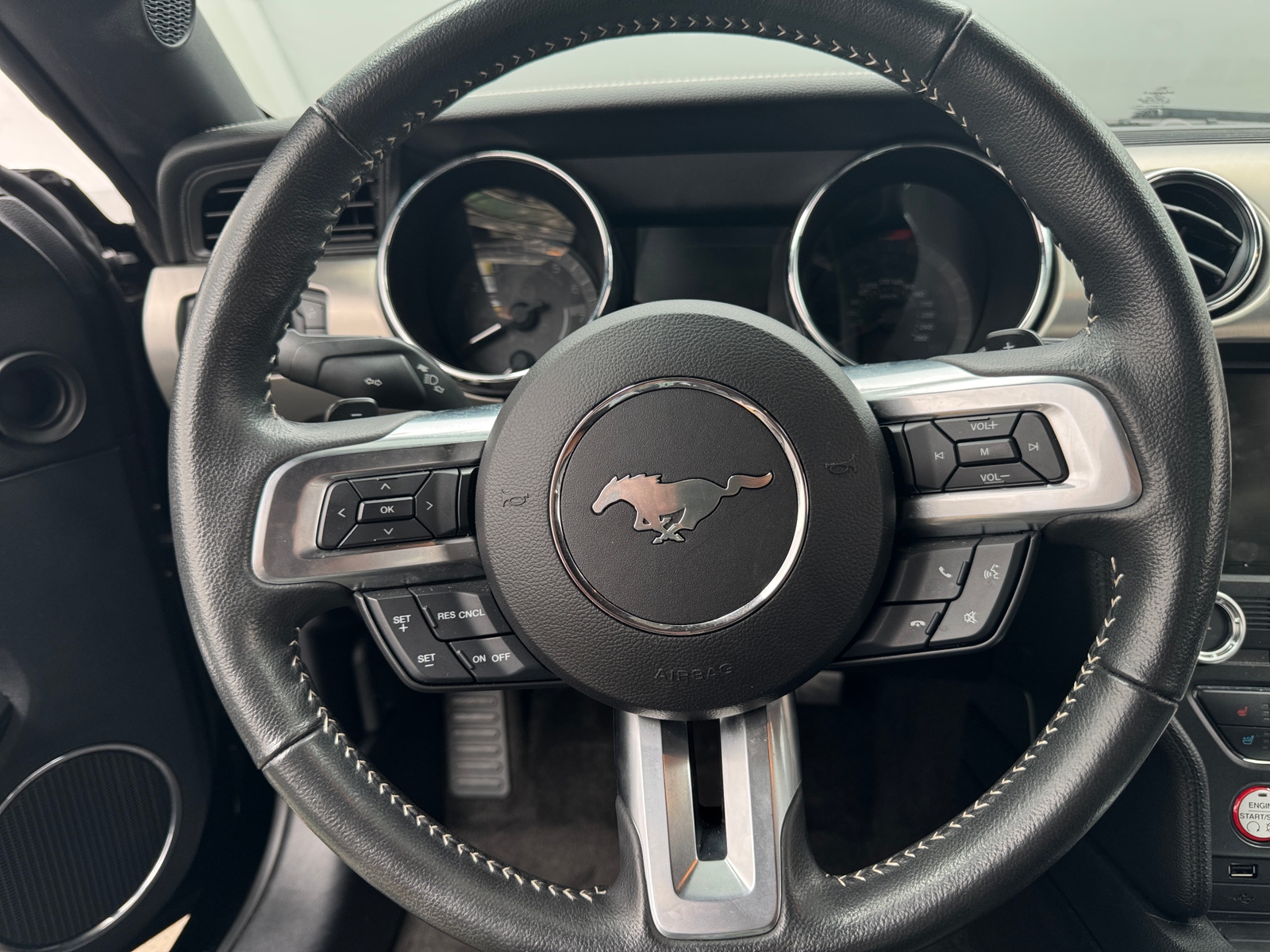 Thumbnail: 2015 Ford Mustang - 3