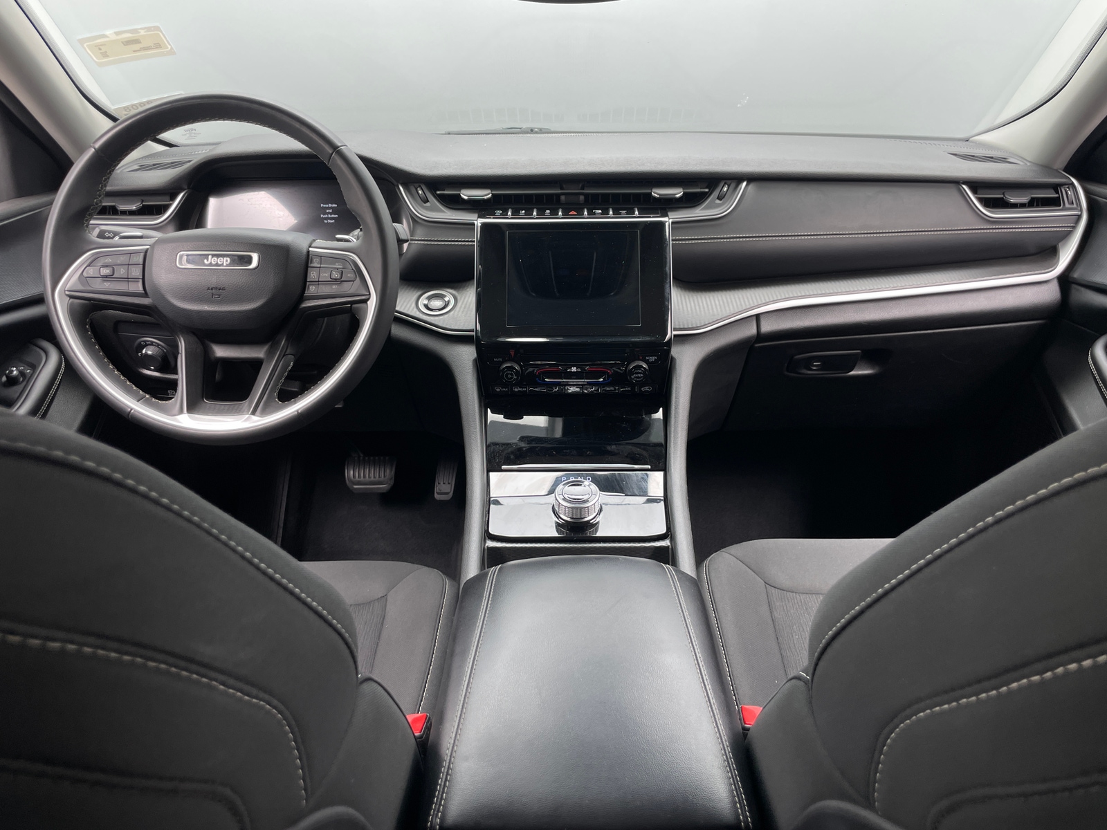 Thumbnail: 2024 Jeep Grand Cherokee - 3