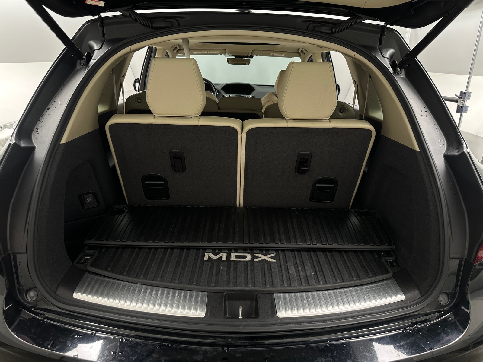 Thumbnail: 2019 Acura MDX - 6