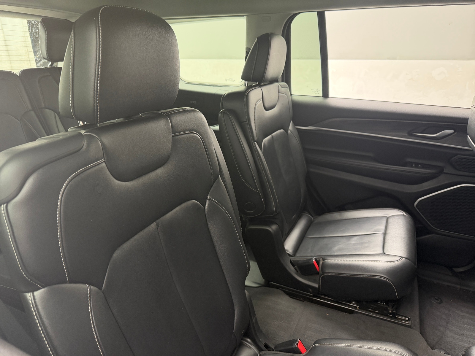 Thumbnail: 2021 Jeep Grand Cherokee L - 5