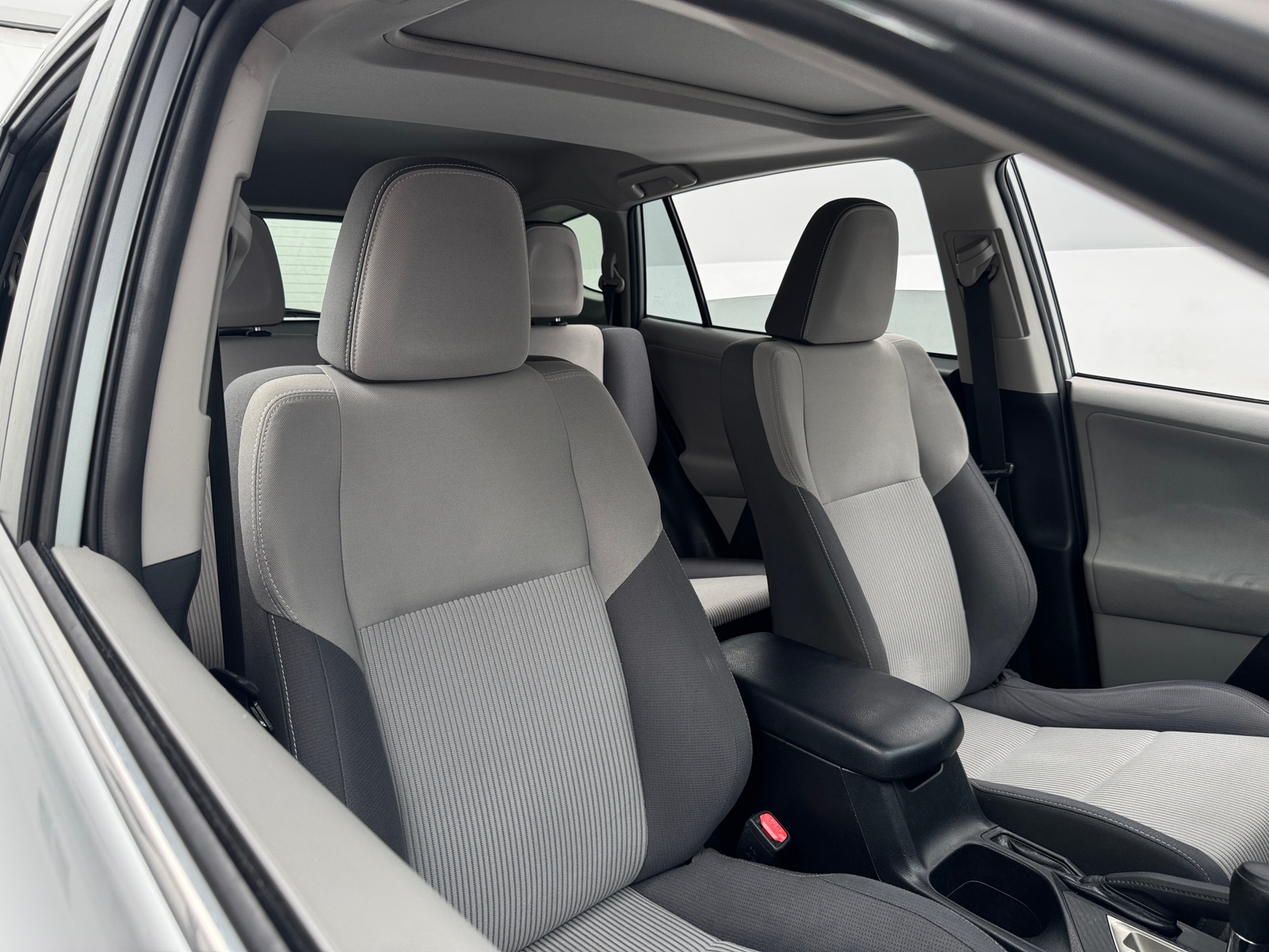 Thumbnail: 2013 Toyota RAV4 - 2