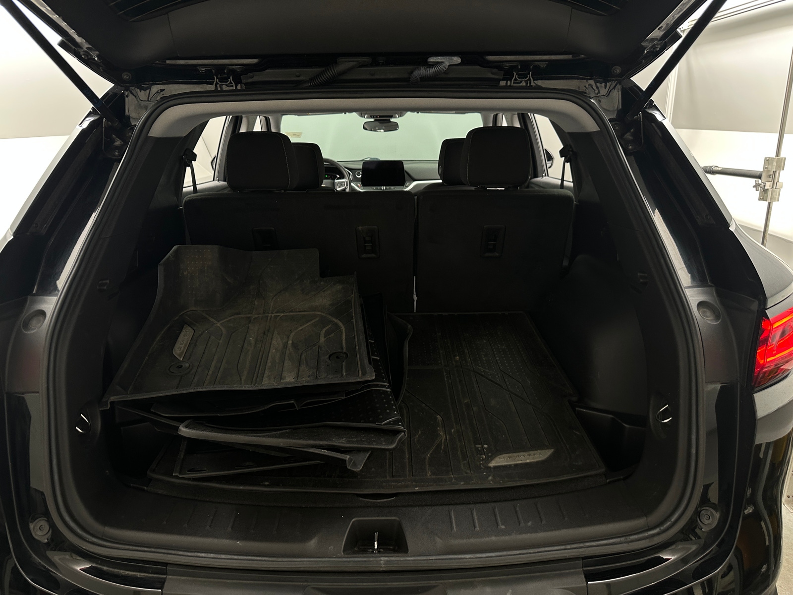 Thumbnail: 2023 Chevrolet Blazer - 7