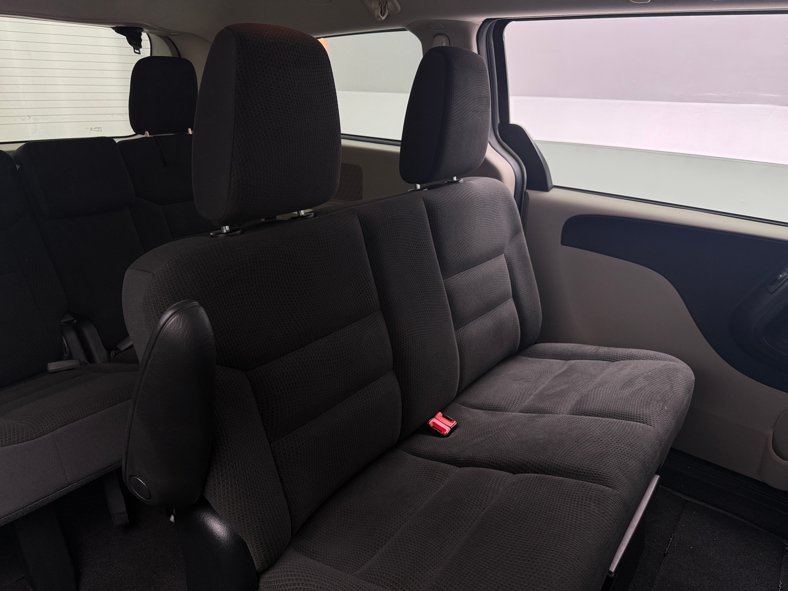 Thumbnail: 2018 Dodge Grand Caravan - 6