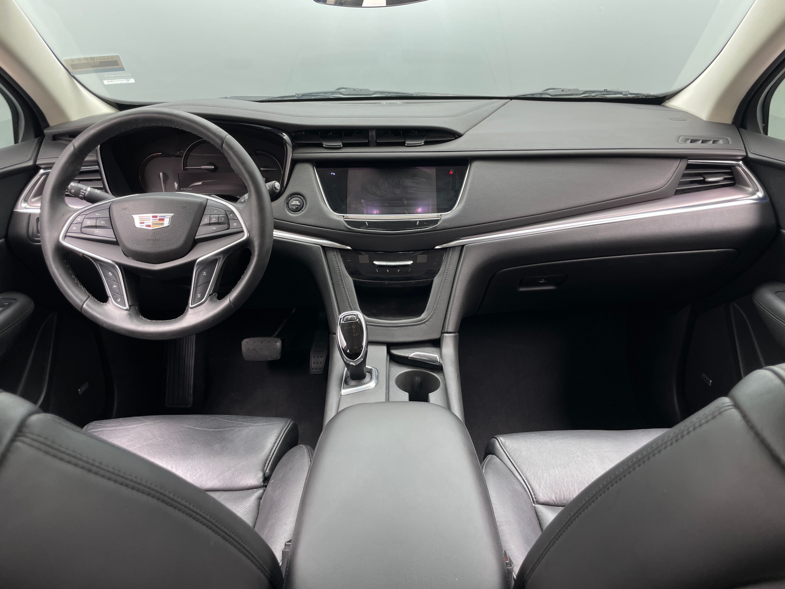 Thumbnail: 2017 Cadillac XT5 - 2