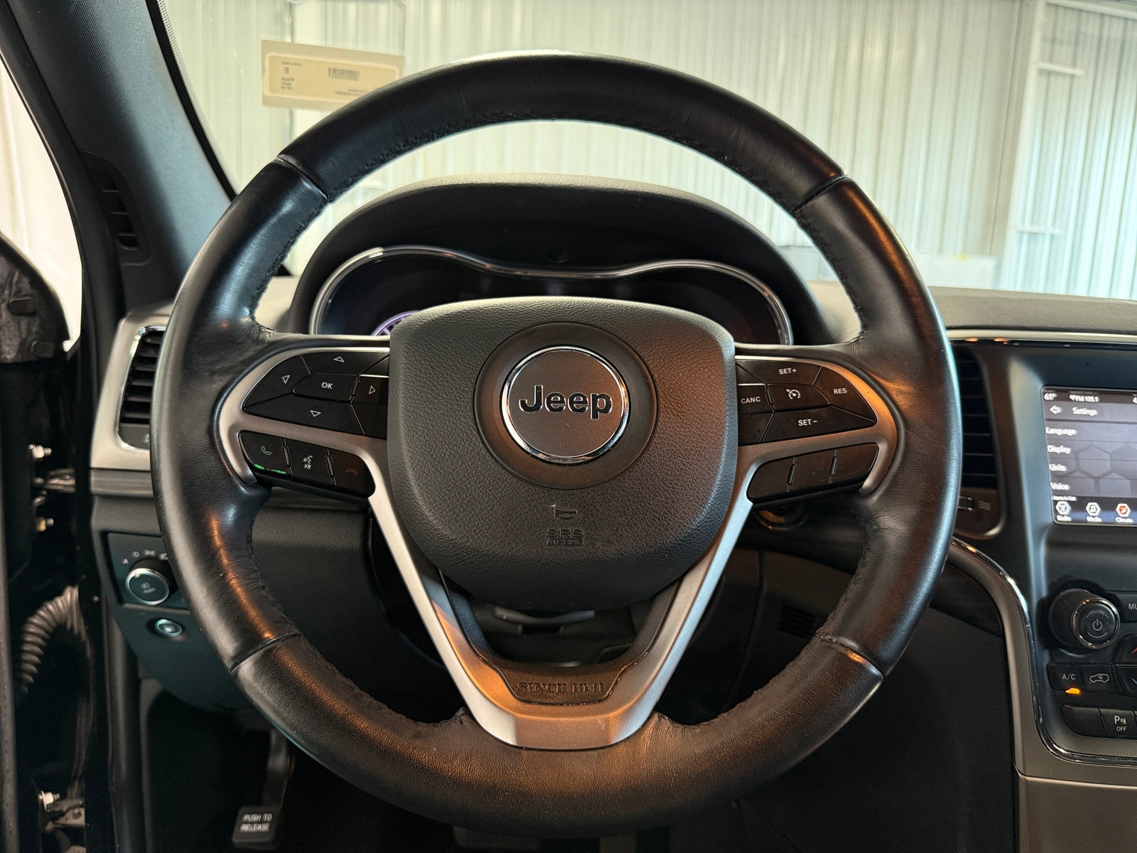 Thumbnail: 2019 Jeep Grand Cherokee - 5
