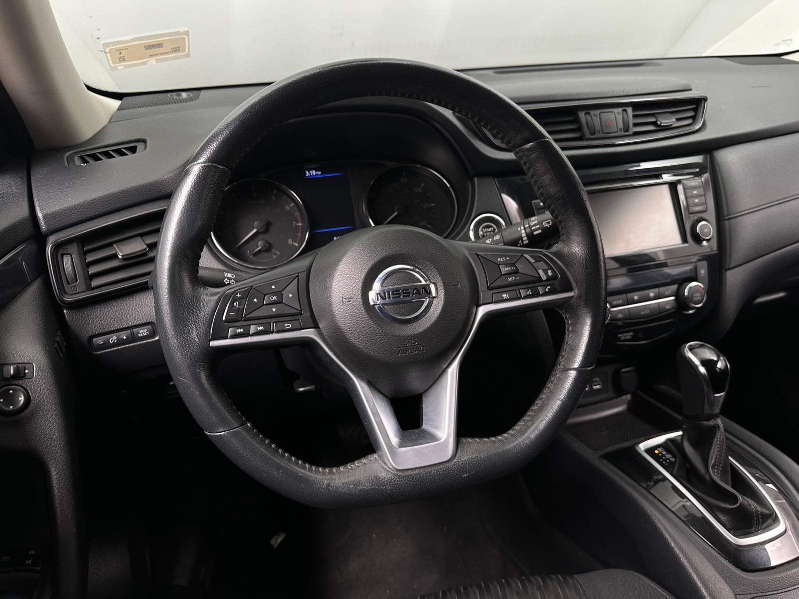 Thumbnail: 2018 Nissan Rogue - 5