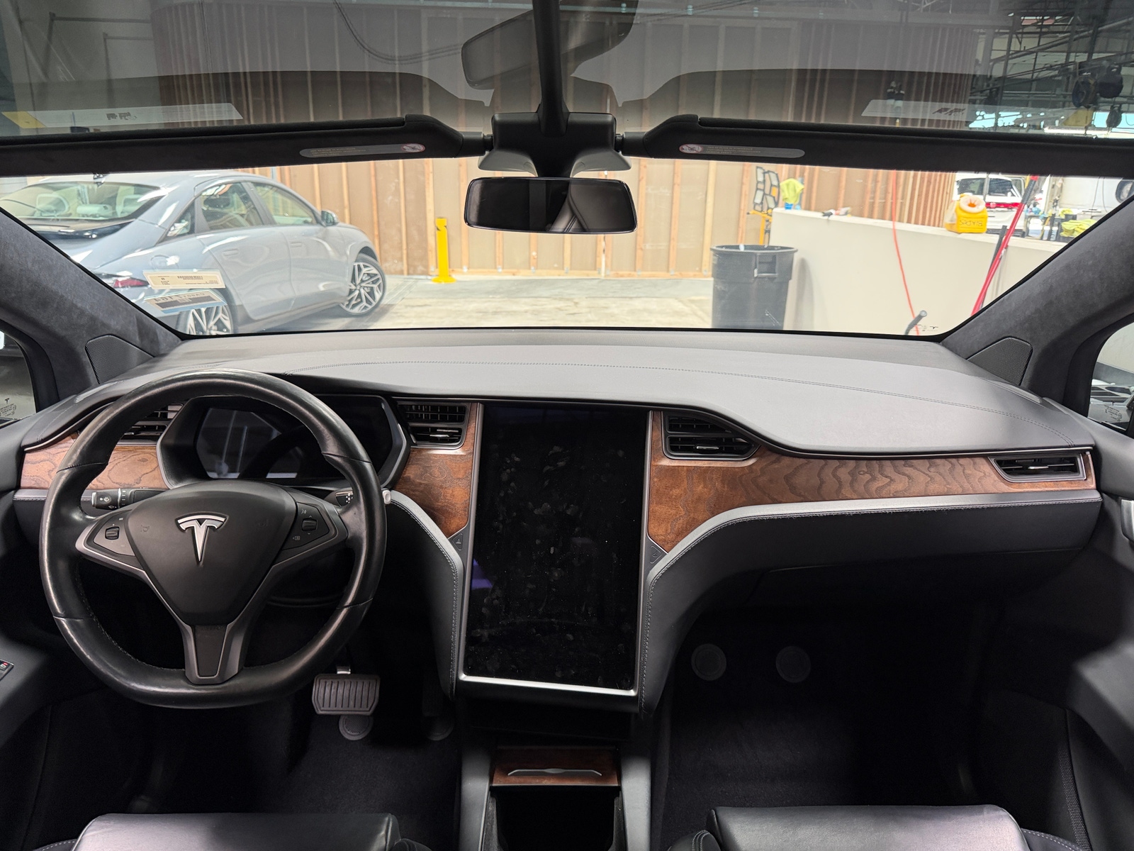 Thumbnail: 2021 Tesla Model X - 2