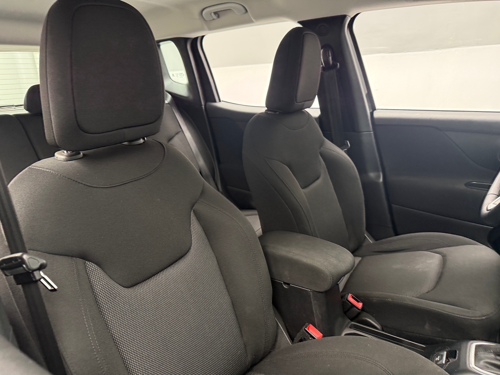 Thumbnail: 2018 Jeep Renegade - 2