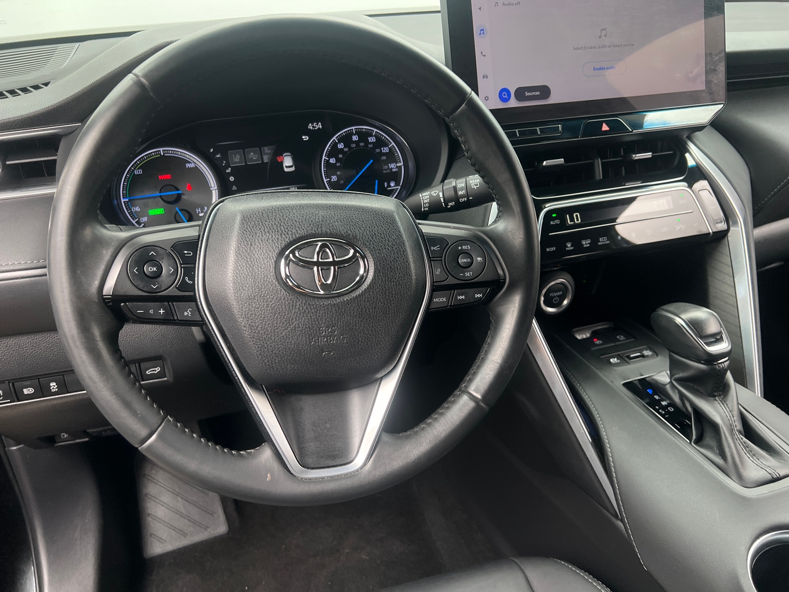 Thumbnail: 2023 Toyota Venza - 4