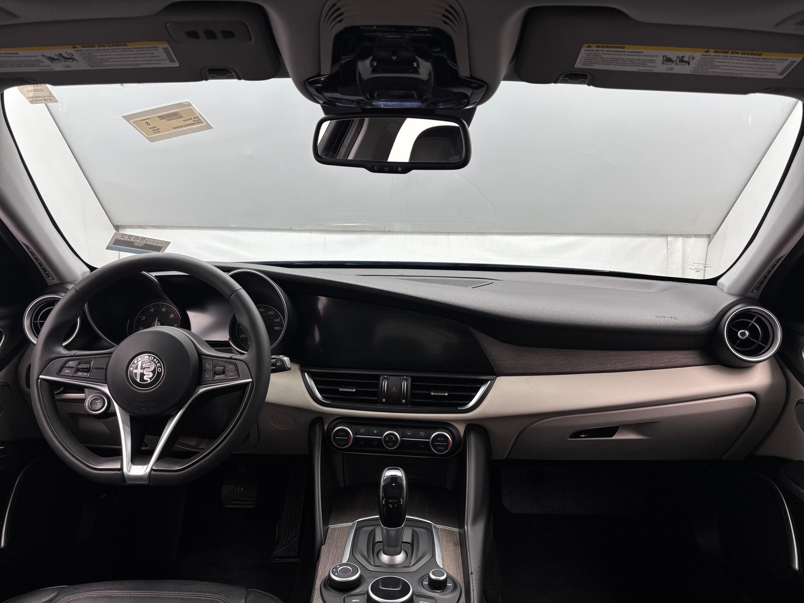 Thumbnail: 2019 Alfa Romeo Giulia - 2