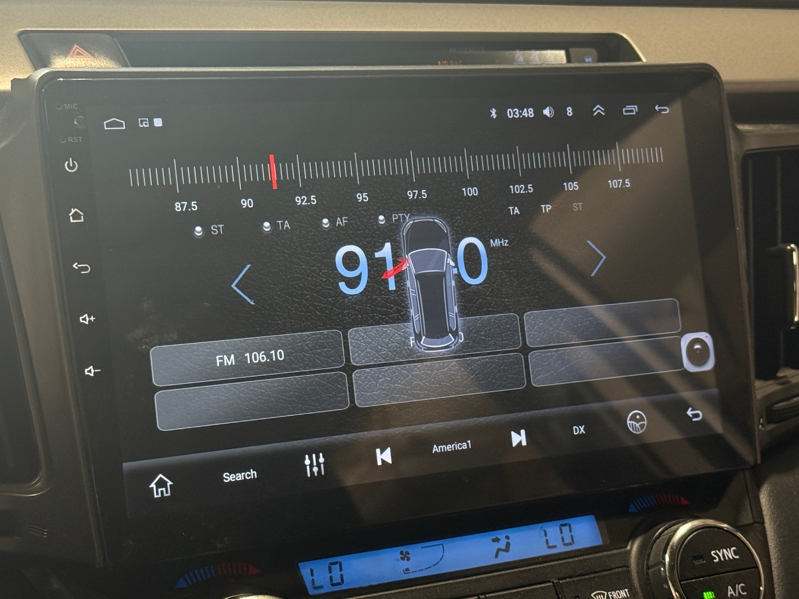 Thumbnail: 2018 Toyota RAV4 - 4