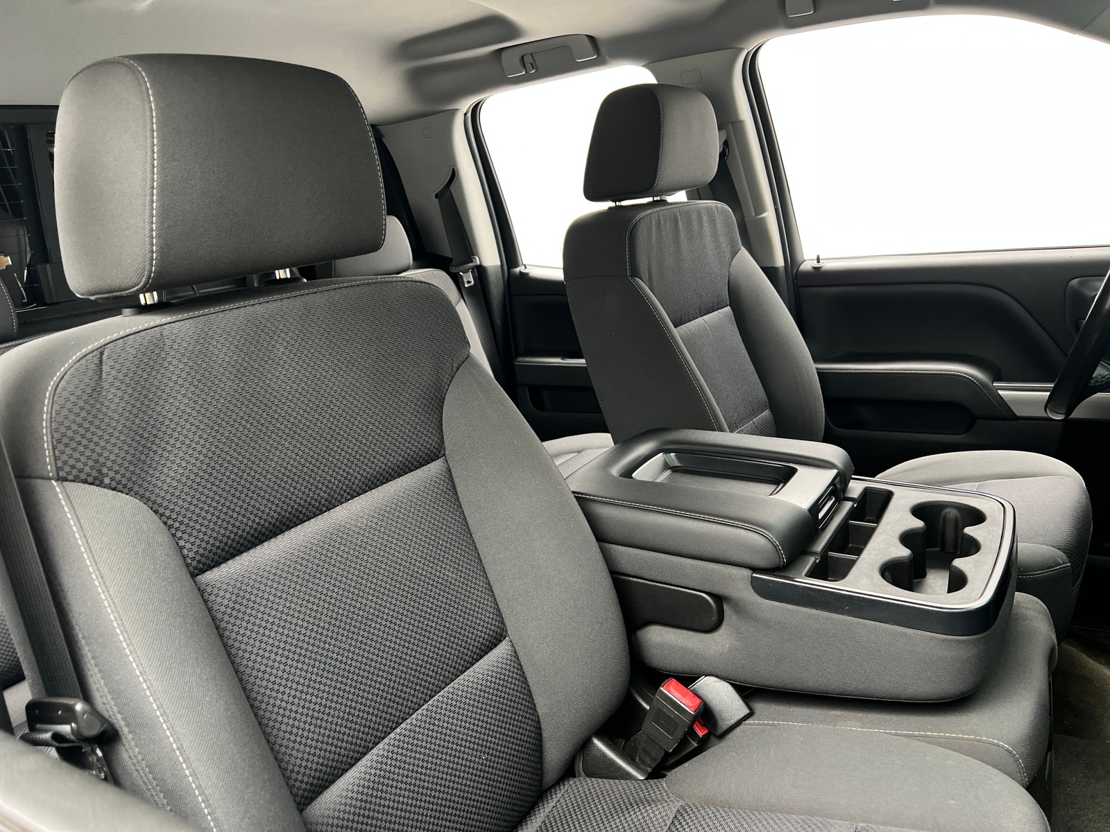 Thumbnail: 2018 Chevrolet Silverado 1500 - 2