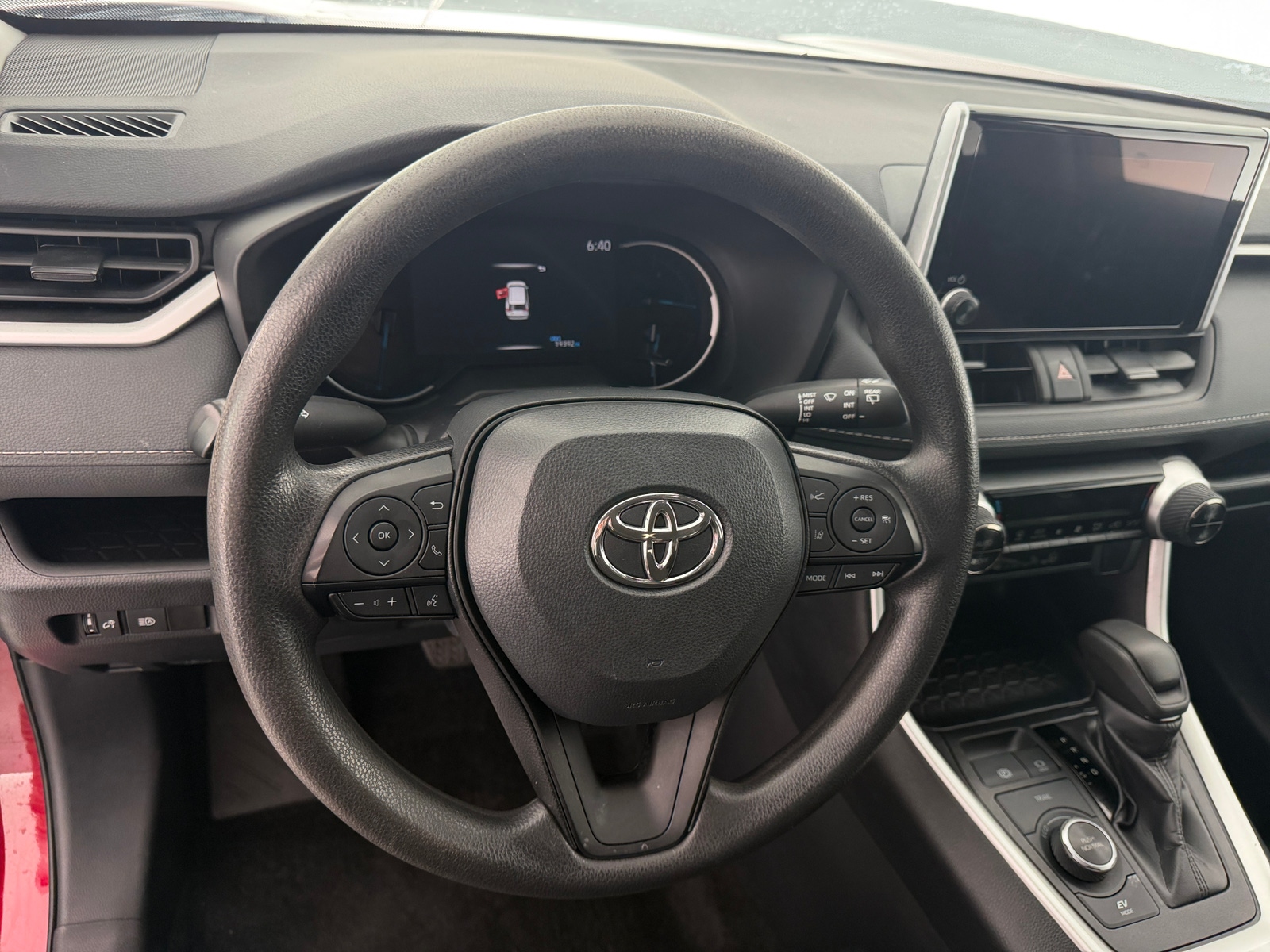 Thumbnail: 2024 Toyota RAV4 - 5