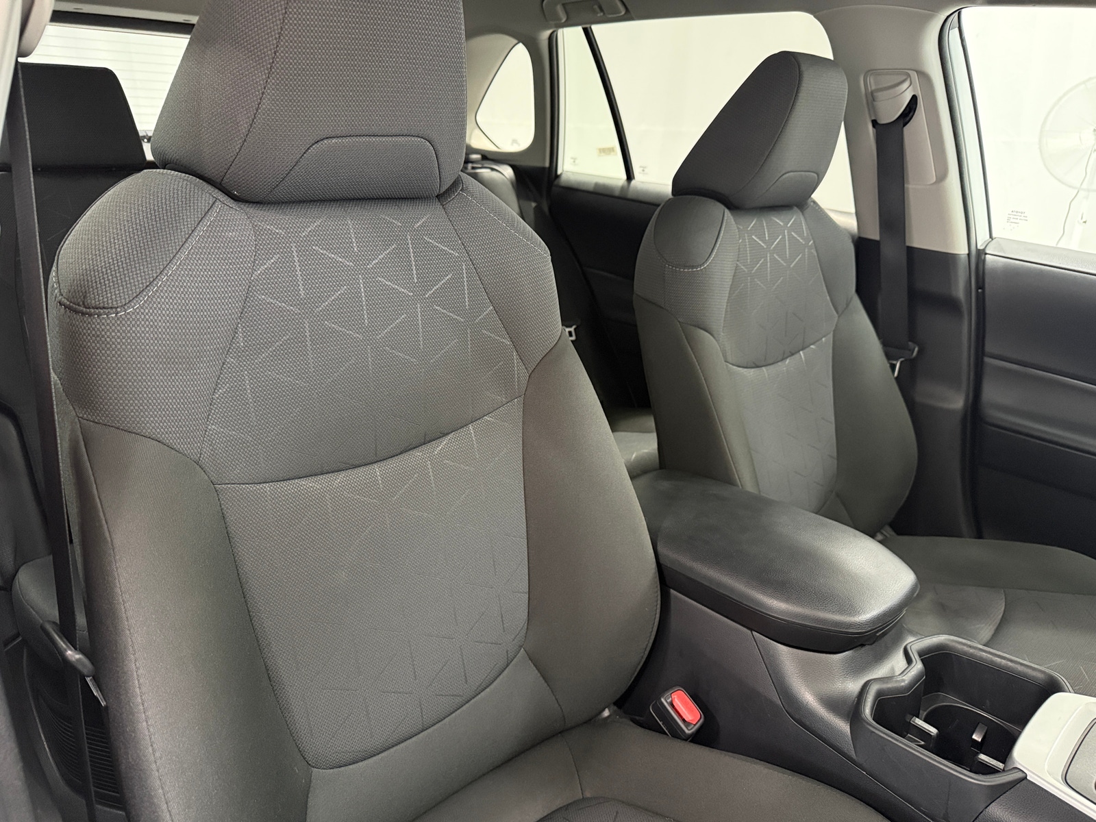 Thumbnail: 2025 Toyota RAV4 - 2