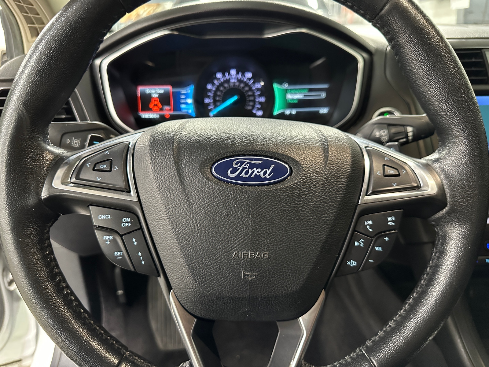 Thumbnail: 2019 Ford Fusion - 4