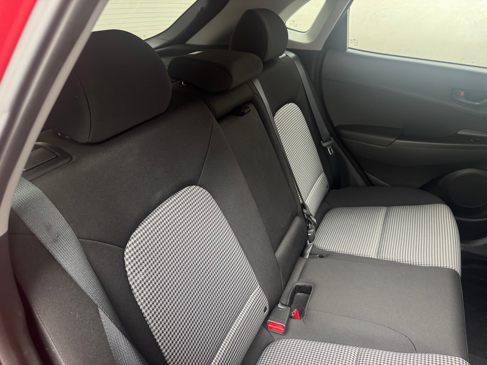 Thumbnail: 2021 Hyundai Kona - 6