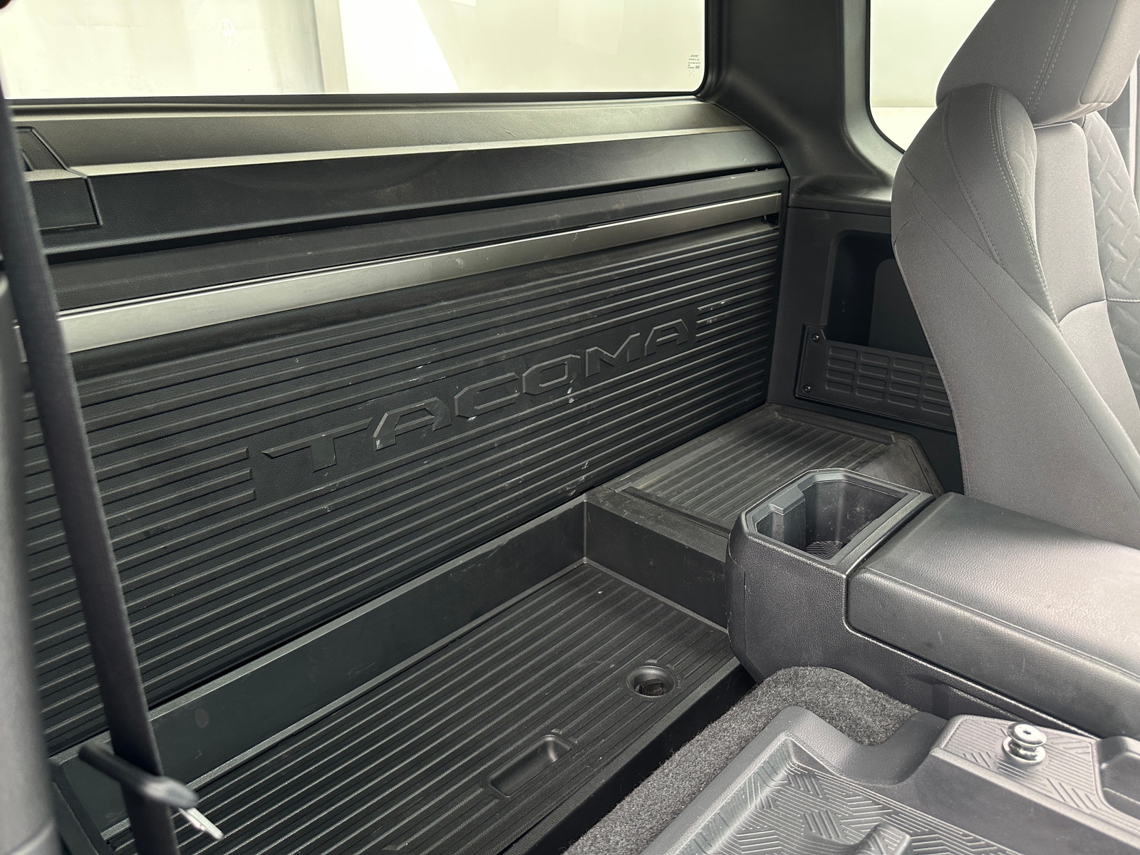 Thumbnail: 2025 Toyota Tacoma - 6