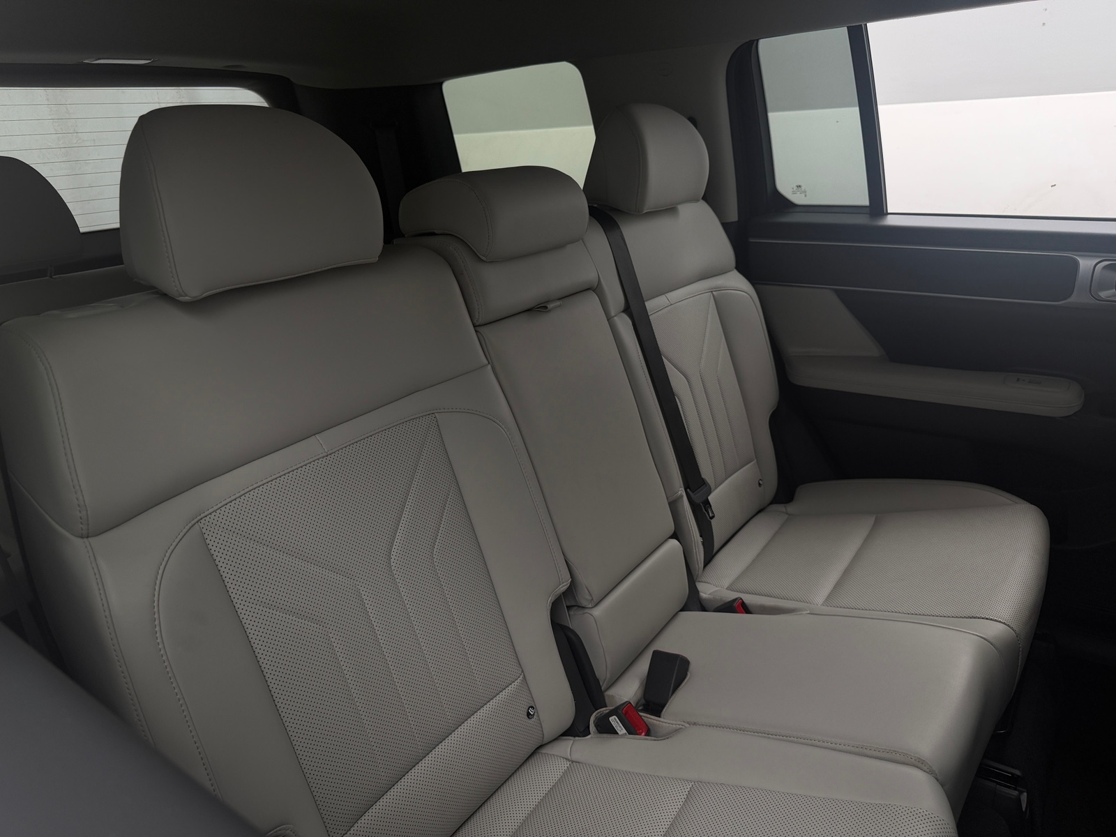 Thumbnail: 2026 Hyundai Santa Fe - 5