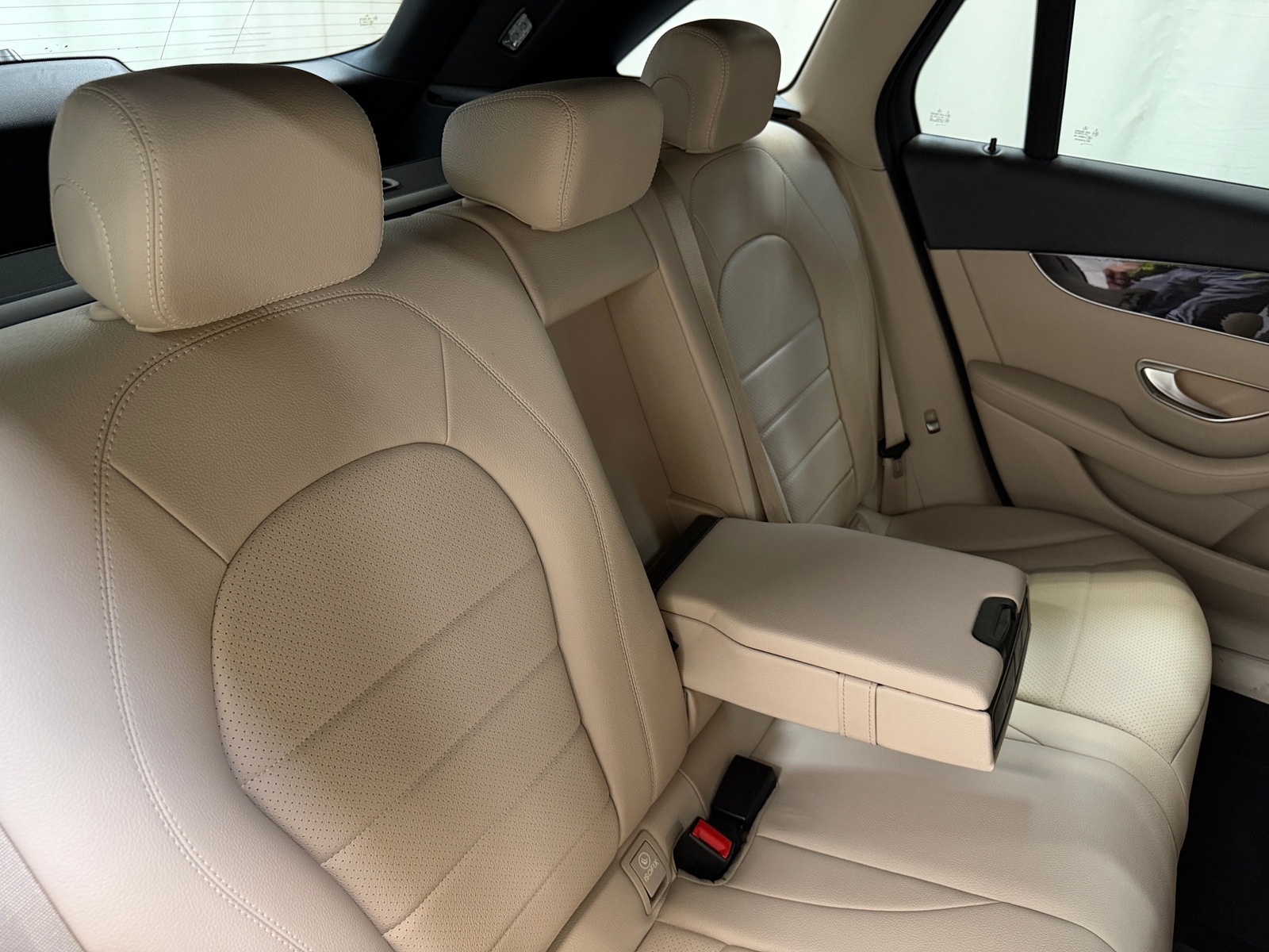 Thumbnail: 2018 Mercedes-Benz GLC - 5