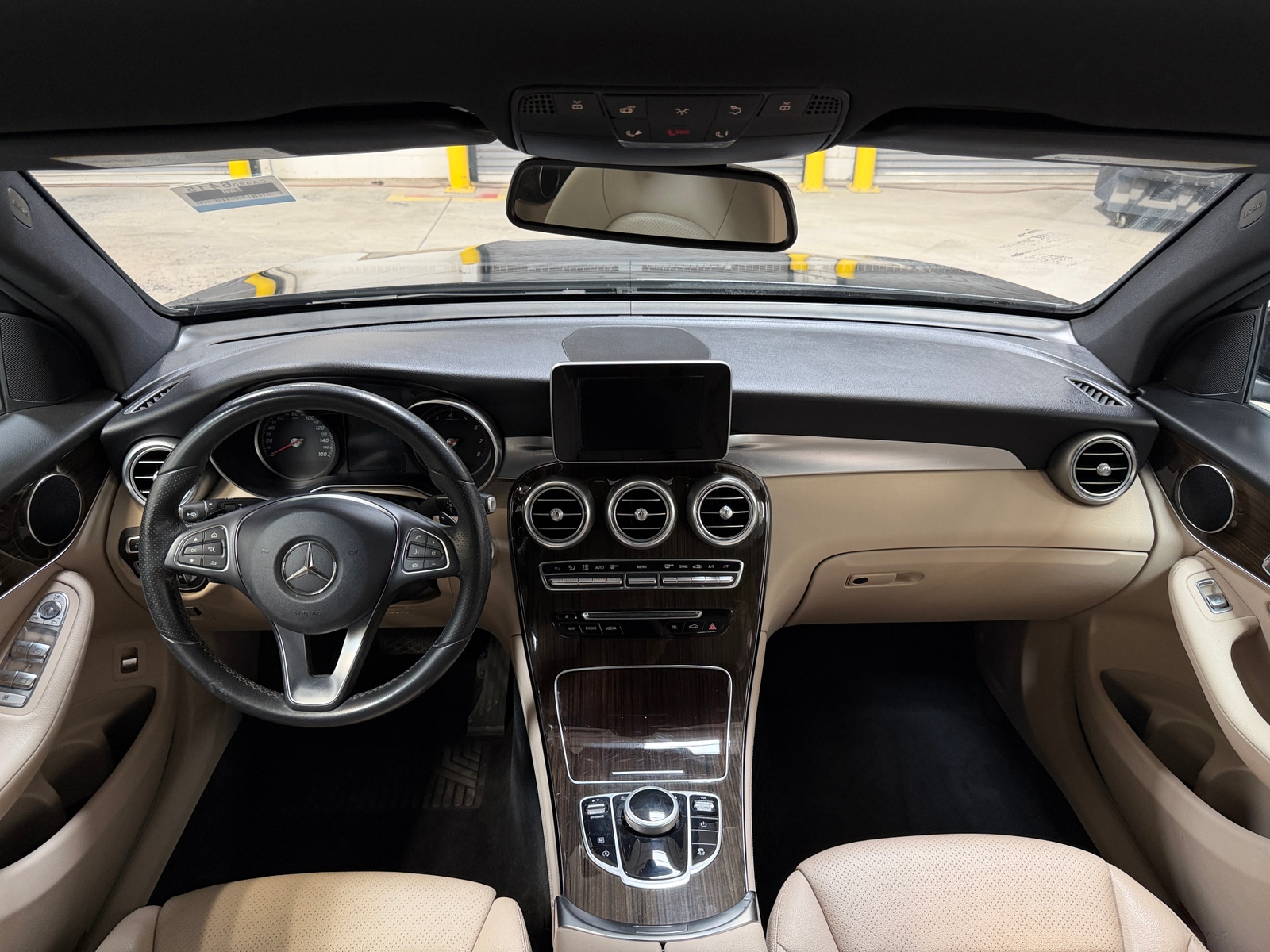 Thumbnail: 2018 Mercedes-Benz GLC - 2
