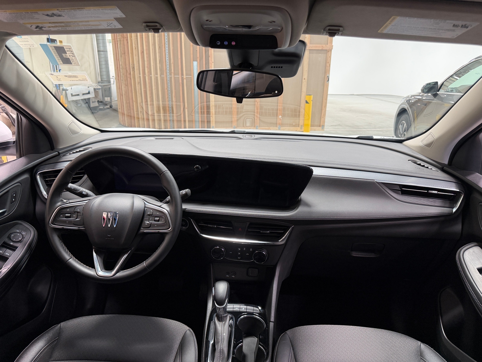 Thumbnail: 2025 Buick Encore GX - 2