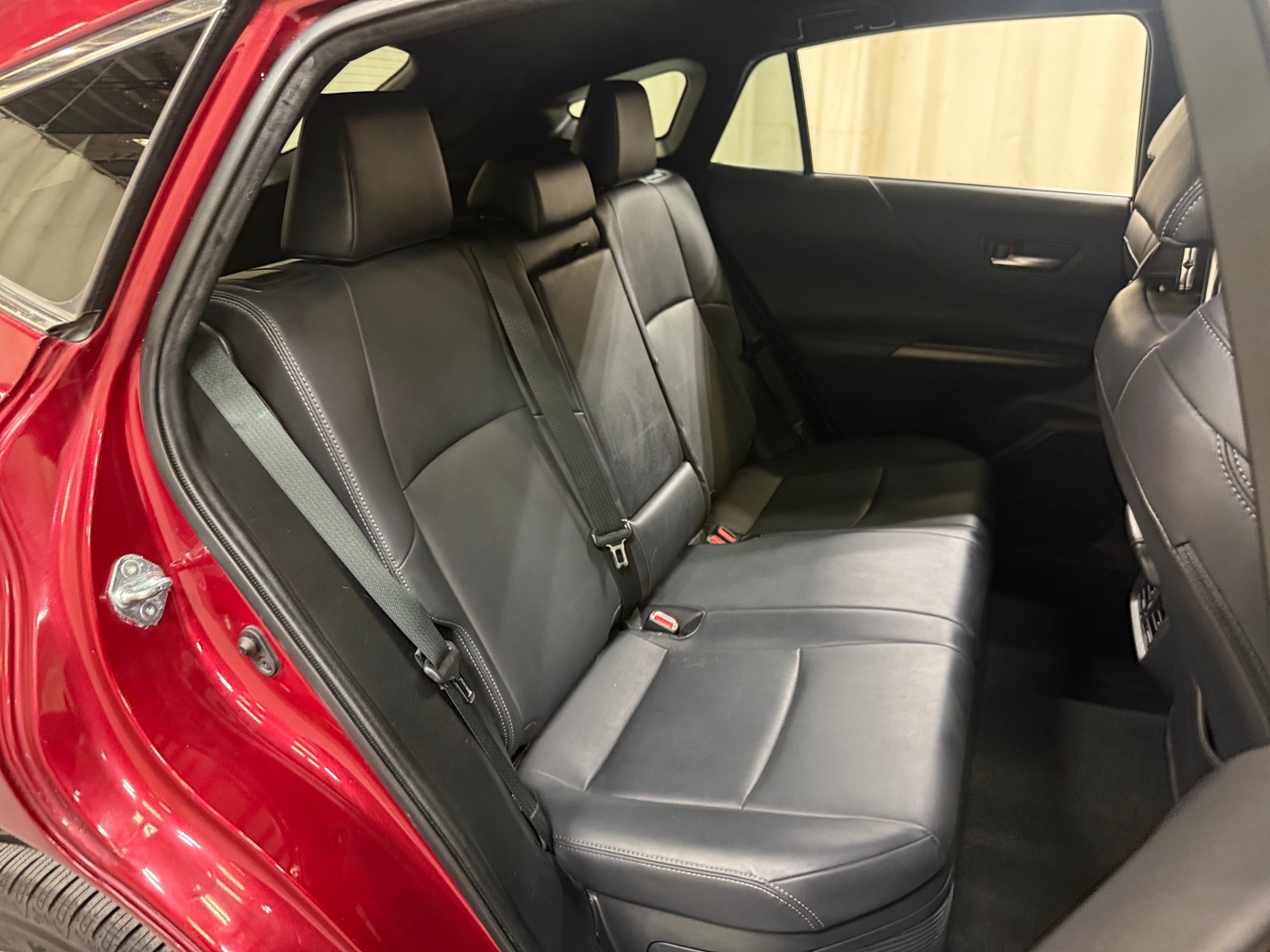 Thumbnail: 2022 Toyota Venza - 6
