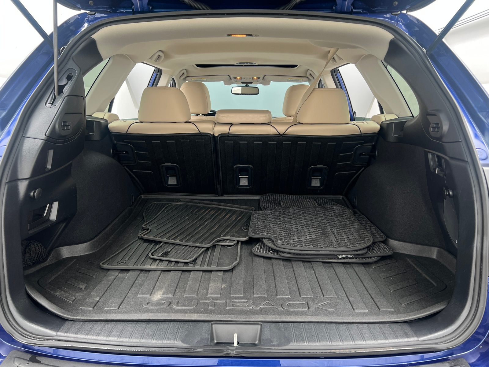 Thumbnail: 2016 Subaru Outback - 6