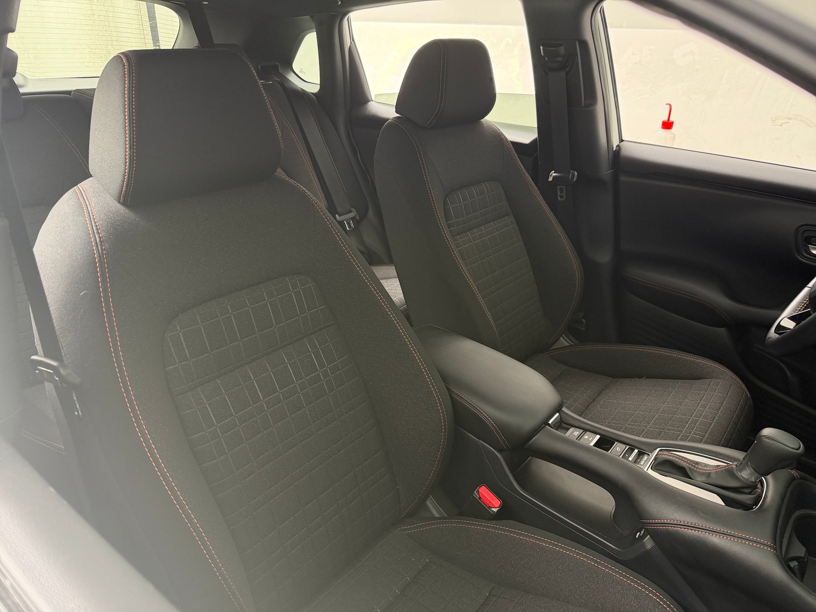 Thumbnail: 2025 Honda HR-V - 2