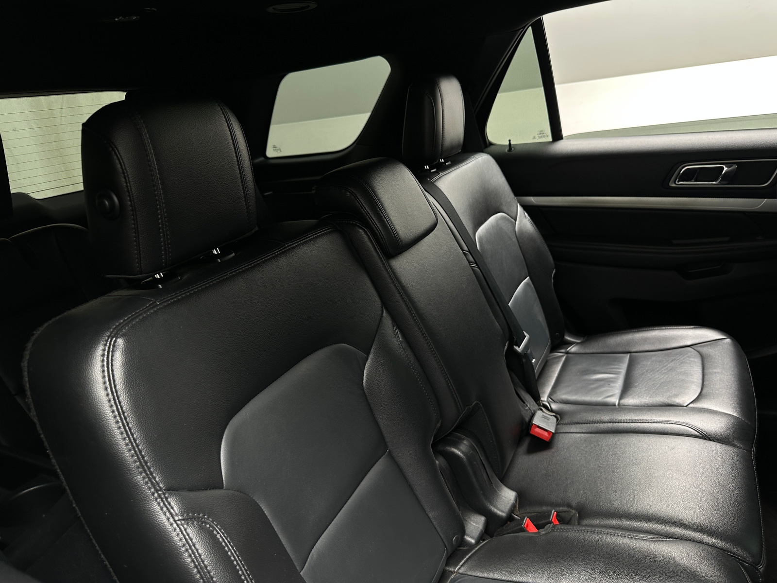 Thumbnail: 2017 Ford Explorer - 5